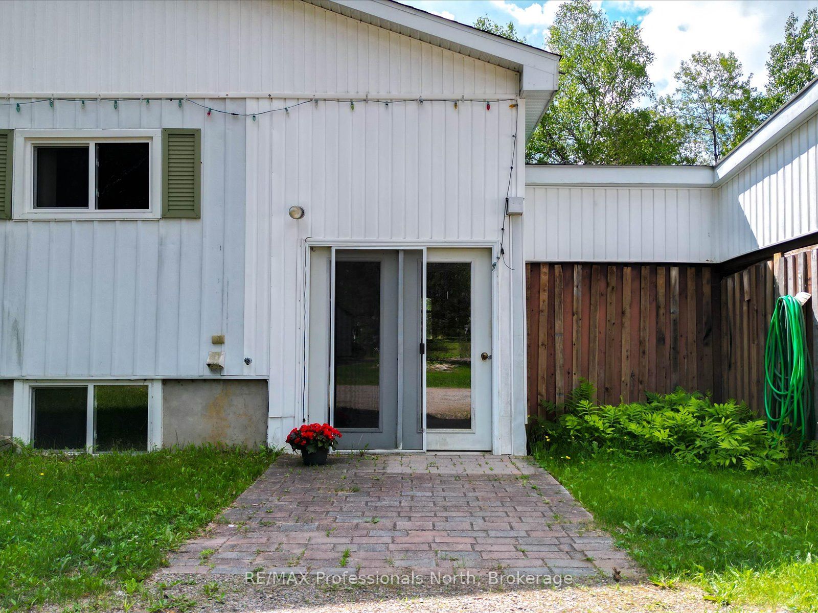 2510 Loop Road, Highlands East, ON K0L 3C0 photo 4