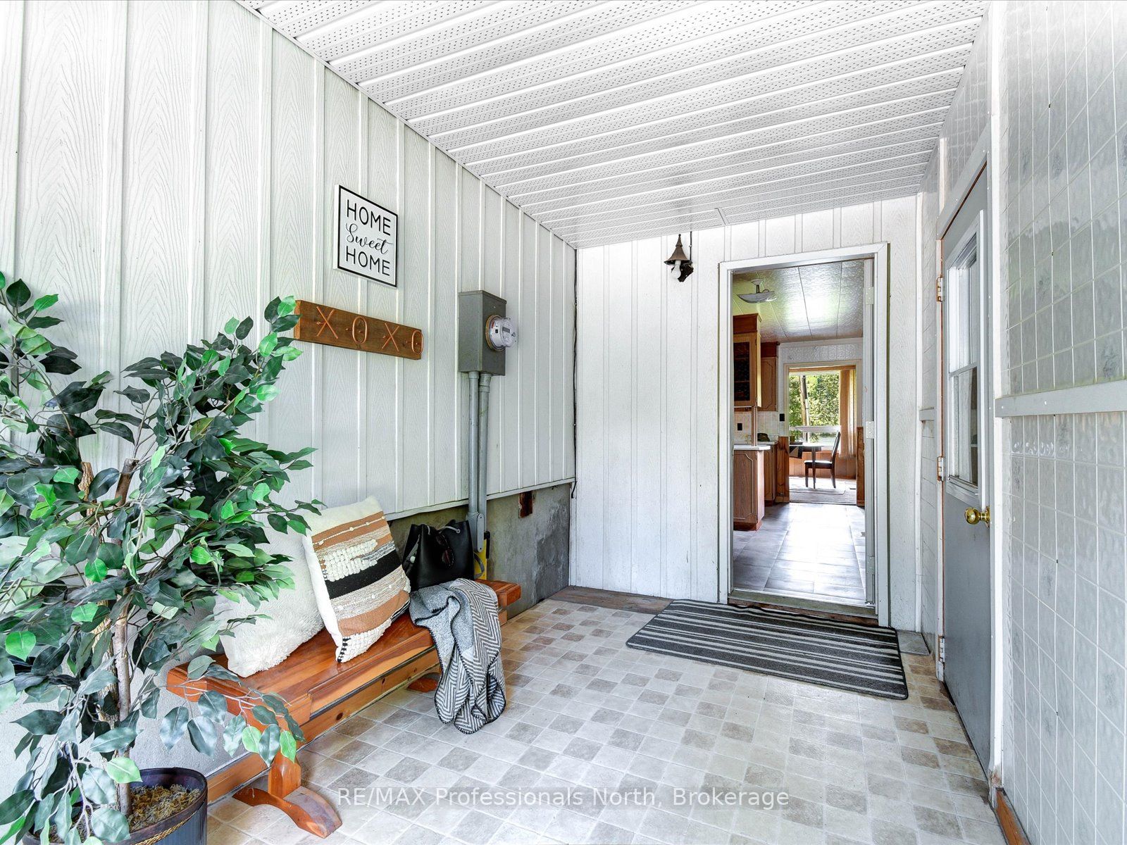 2510 Loop Road, Highlands East, ON K0L 3C0 photo 5