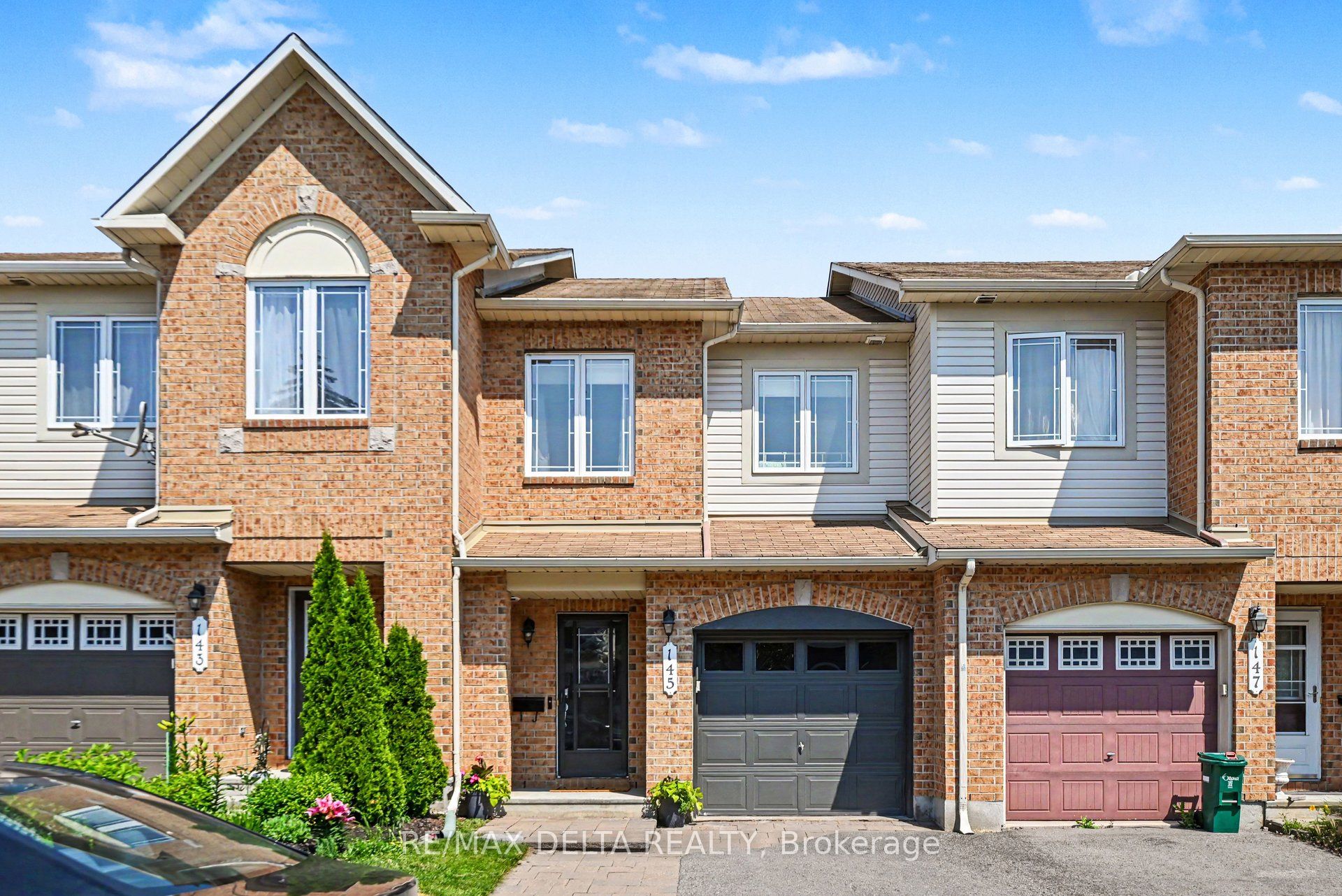 145 Marrissa Avenue, Beacon Hill North - South and Area, ON K1J 0A4 photo 2
