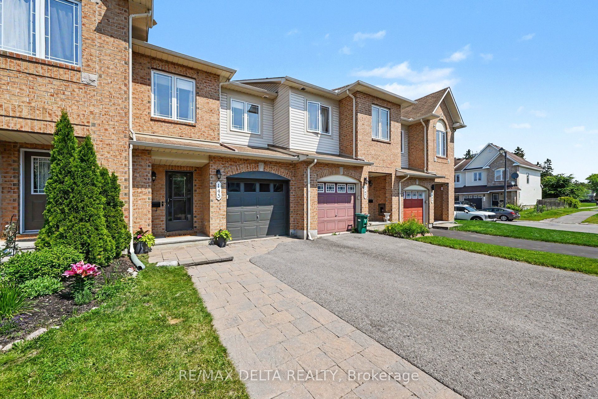 145 Marrissa Avenue, Beacon Hill North - South and Area, ON K1J 0A4 photo 3