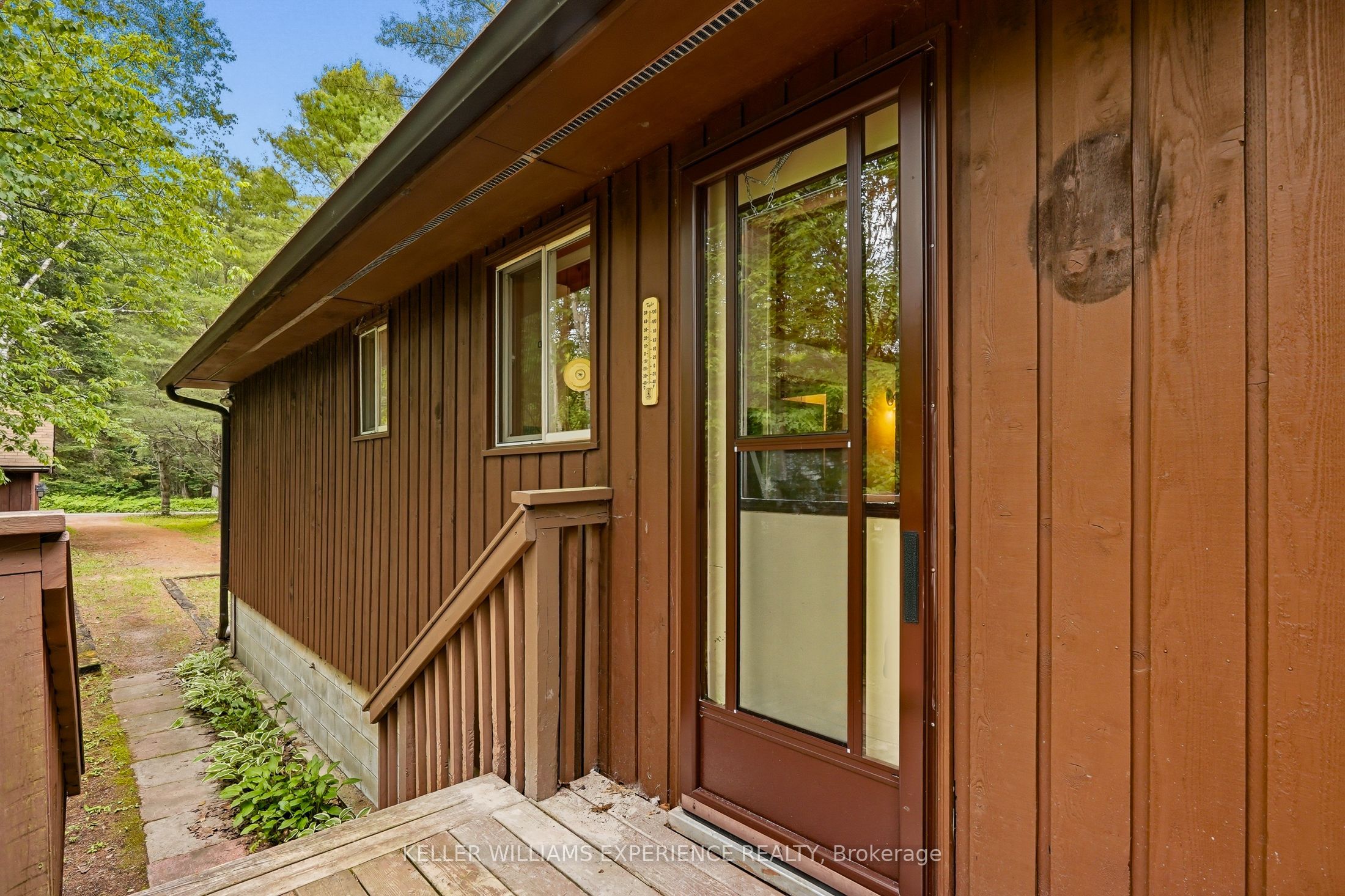 1689 Braeloch Road, Algonquin Highlands, ON K0M 1S0 photo 3