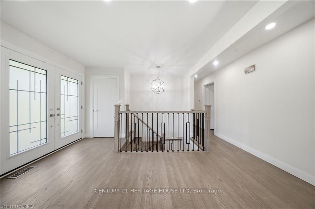 360 Bishopsgate Road, Brant, ON N3T 5L7 photo 5