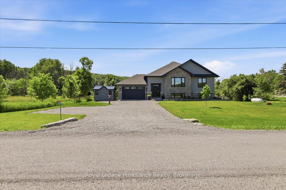 564 Willett Road, Belleville, ON K0K 2Y0 photo 2