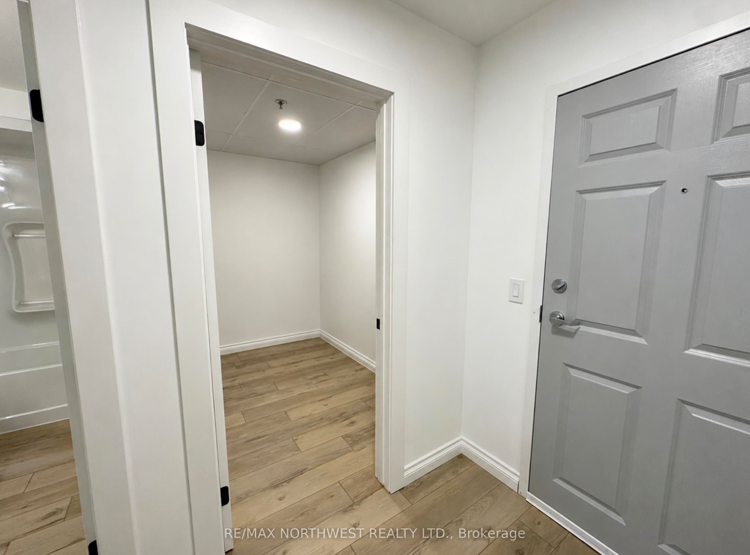 604 - 5 Bay Road, Kenora, ON P9N 3P3 photo 3