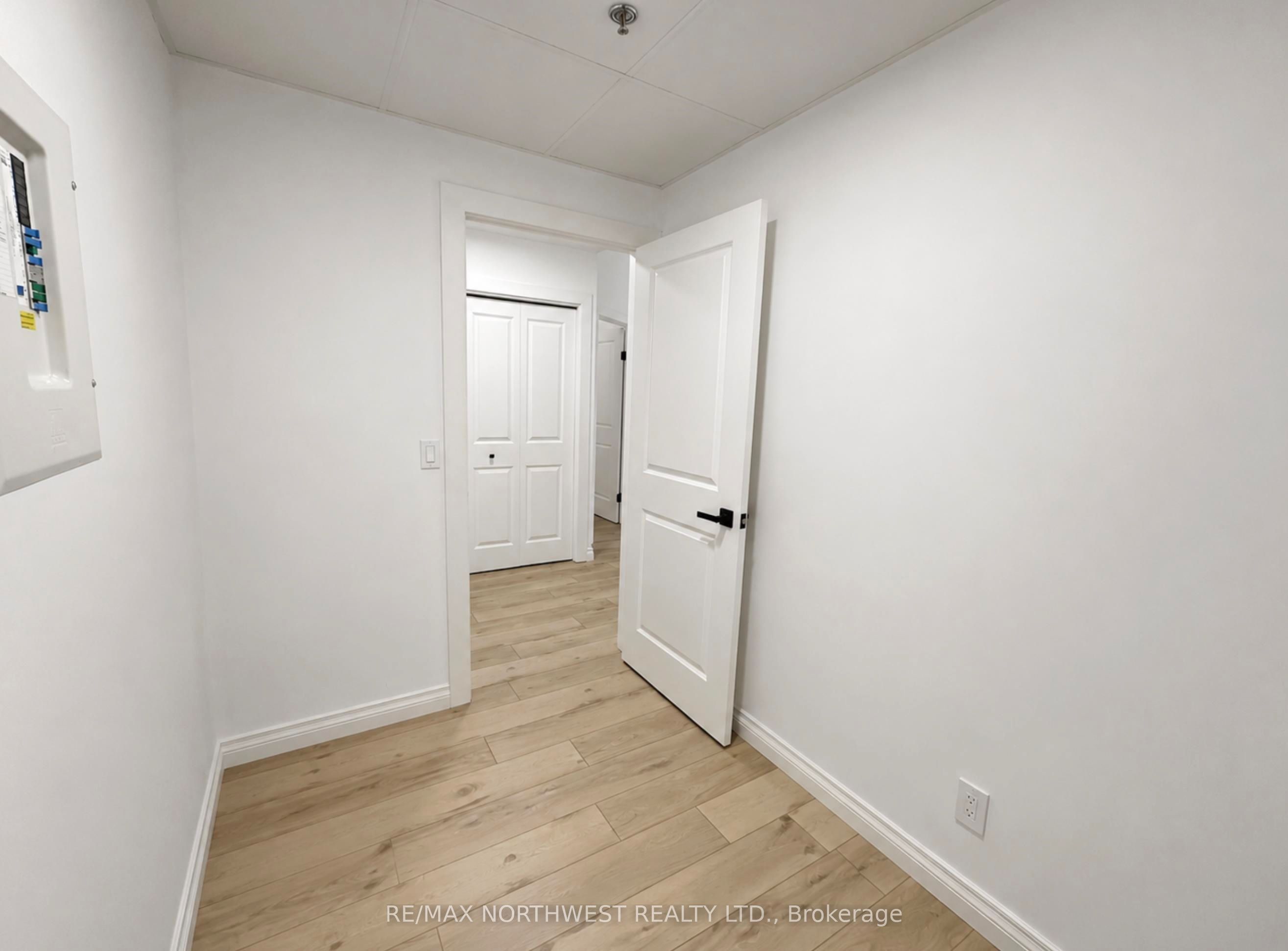 604 - 5 Bay Road, Kenora, ON P9N 3P3 photo 4