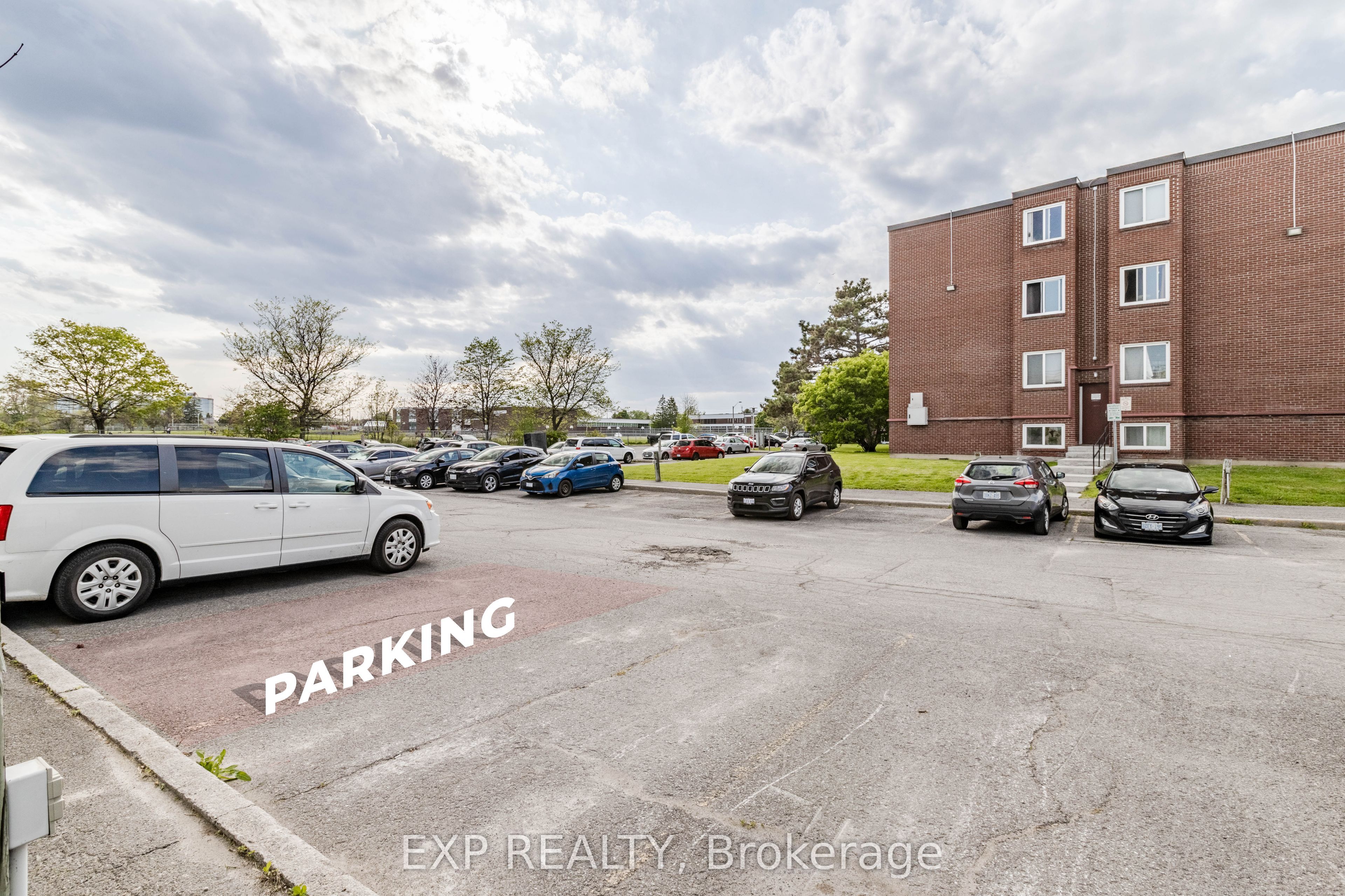 2044 Arrowsmith Drive 404 B, Beacon Hill North - South and Area, ON K1J 7V8 photo 4