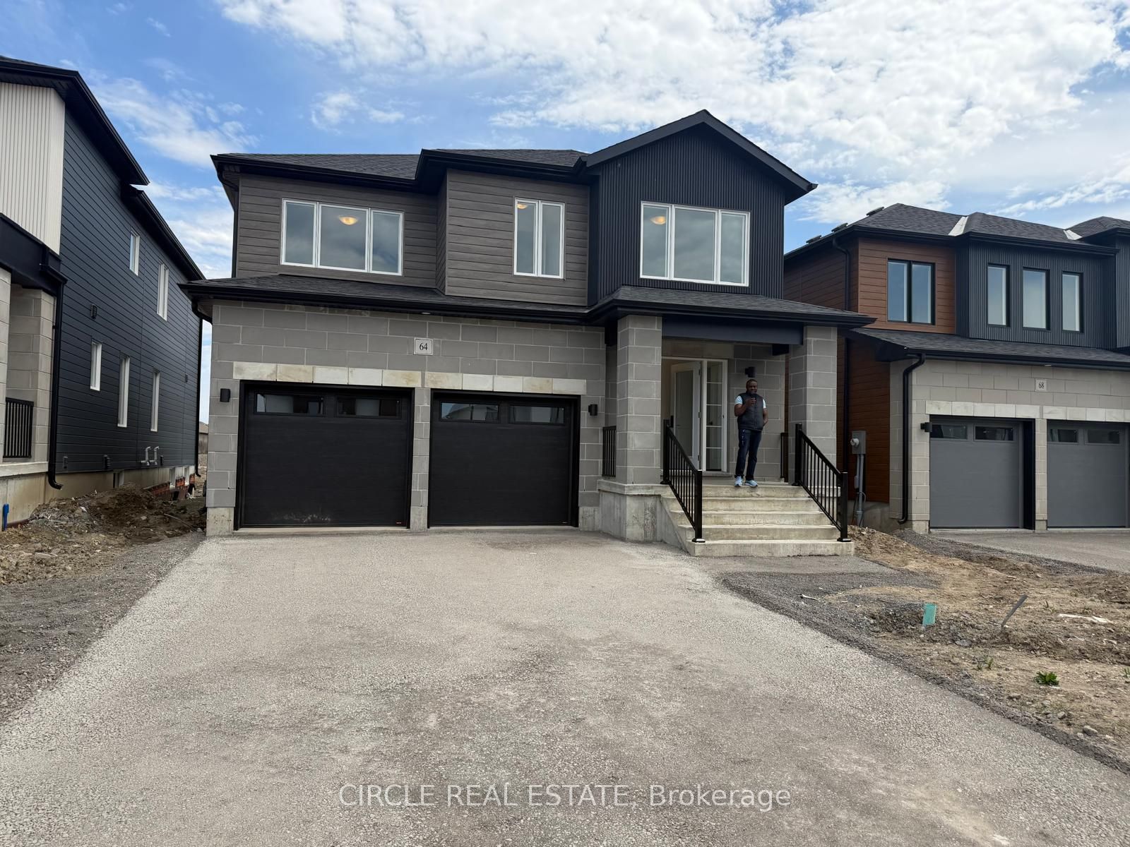 64 Creighton Drive, Loyalist, ON K0H 2H0 photo 2