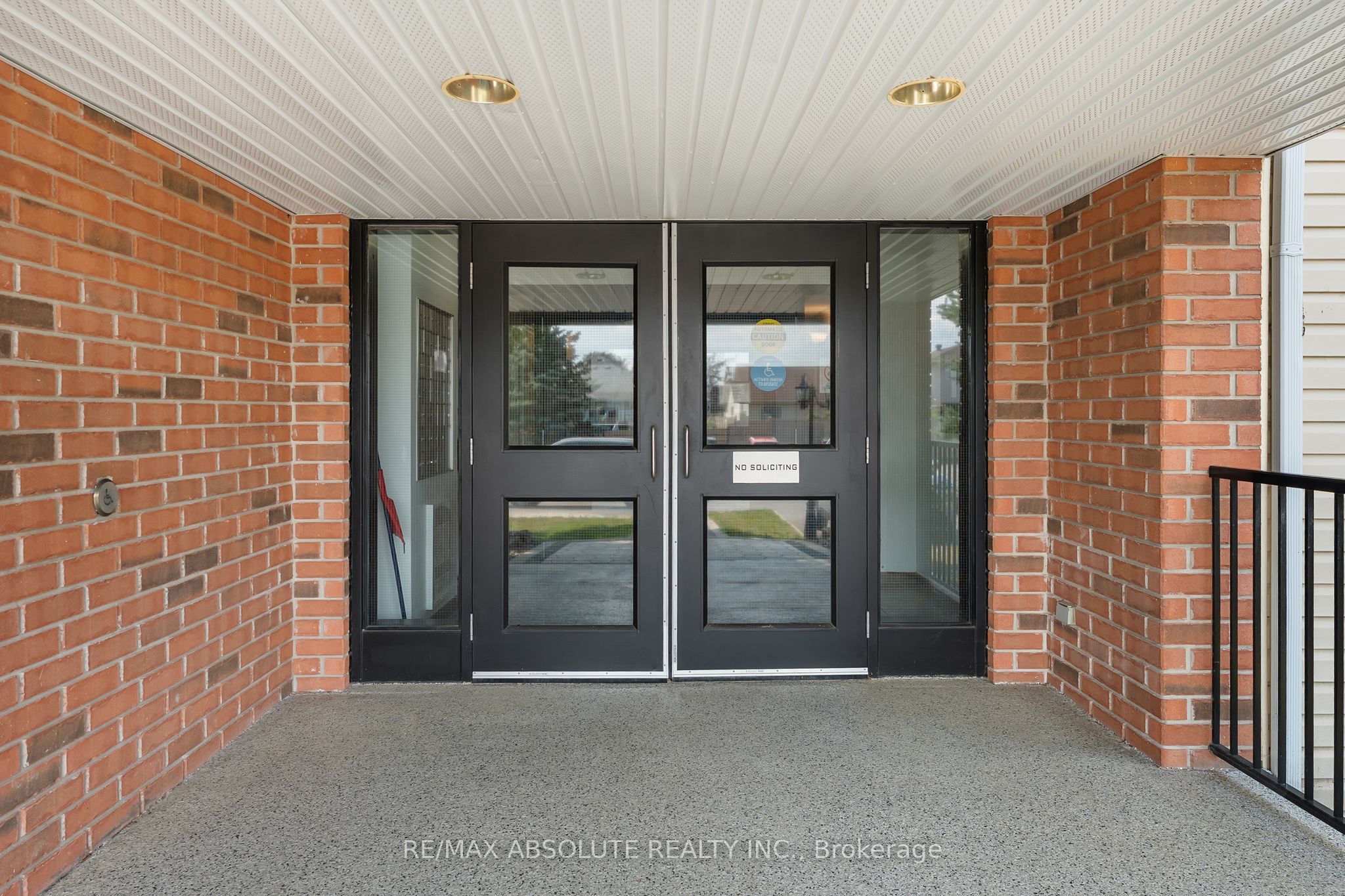 16 Sheffield Street 107, Arnprior, ON K7S 0A2 photo 2