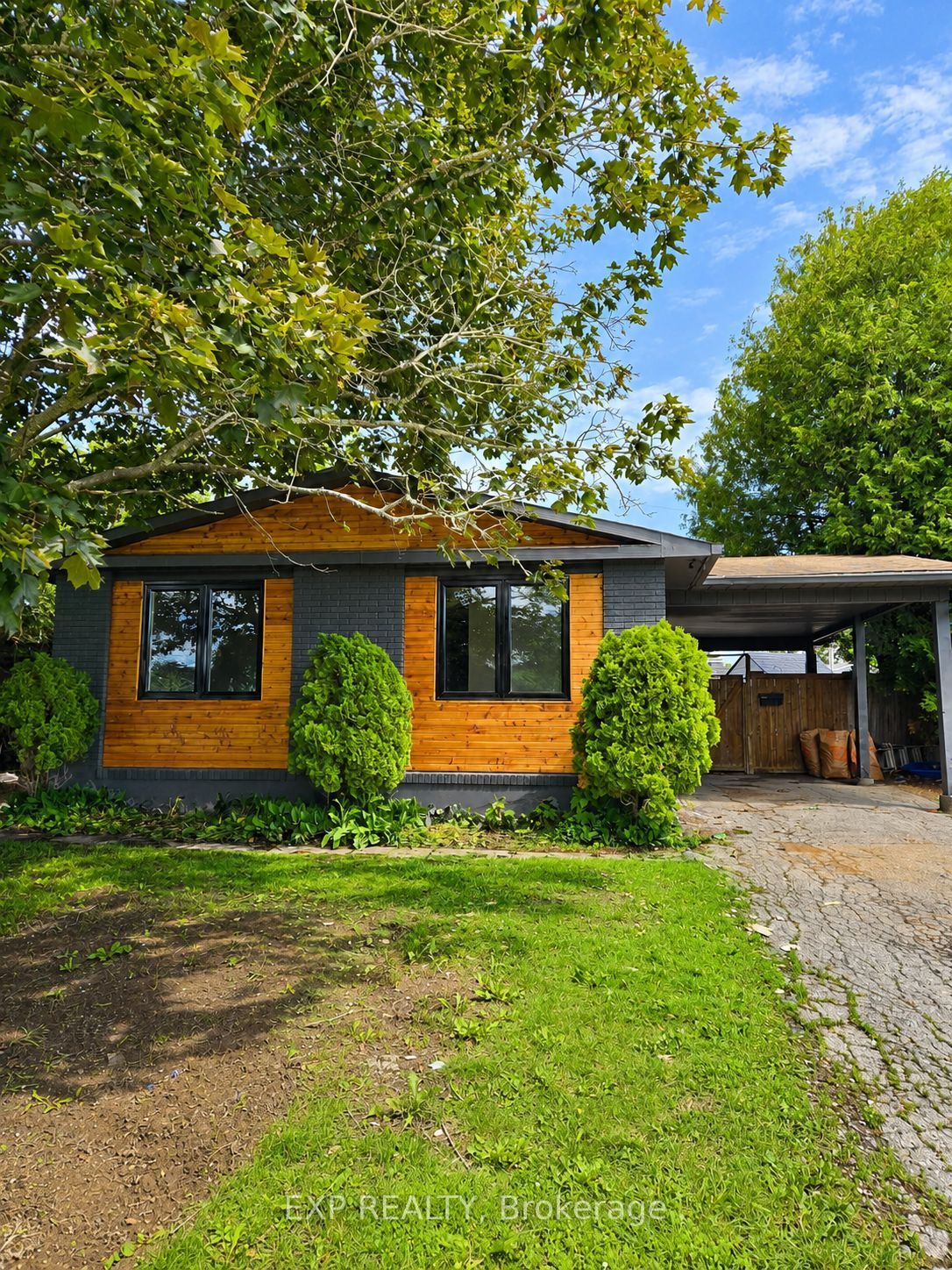 428 Hatfield Crescent A, Orleans - Cumberland and Area, ON K1E 1M8