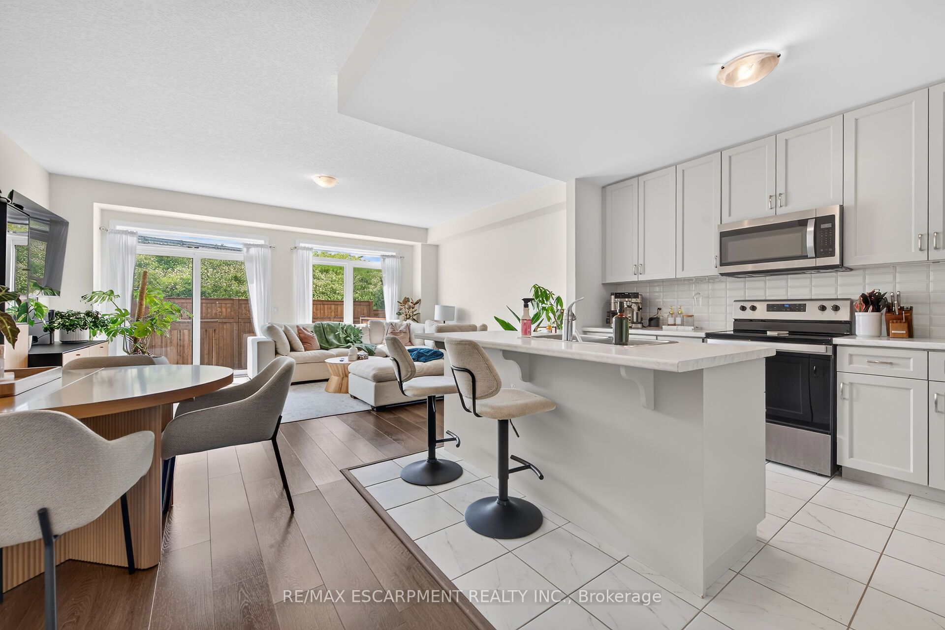 27 Rachel Drive 22, Hamilton, ON L8E 0K6