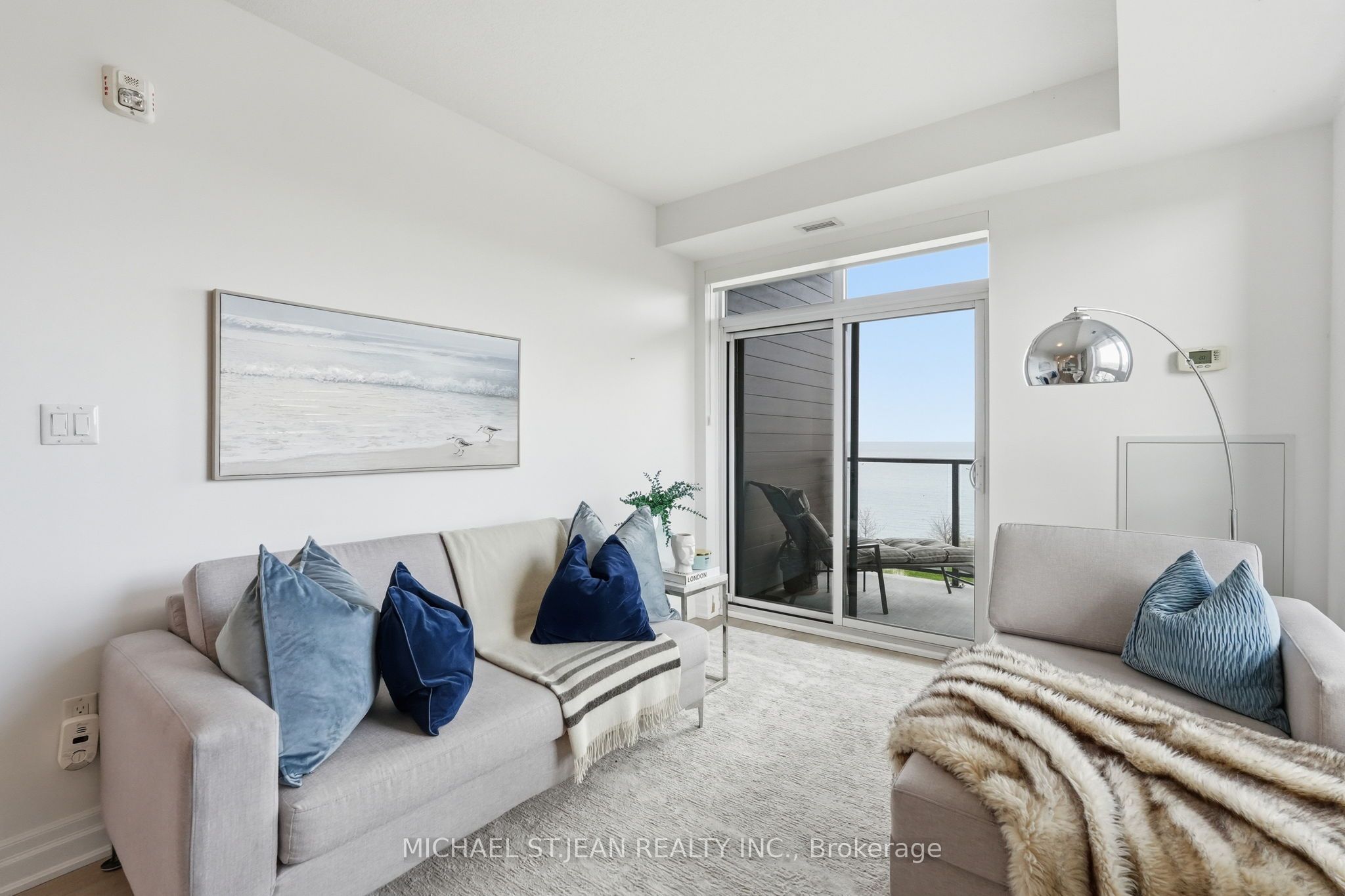 101 Shoreview Place 410, Hamilton, ON L8E 0K2 photo 4