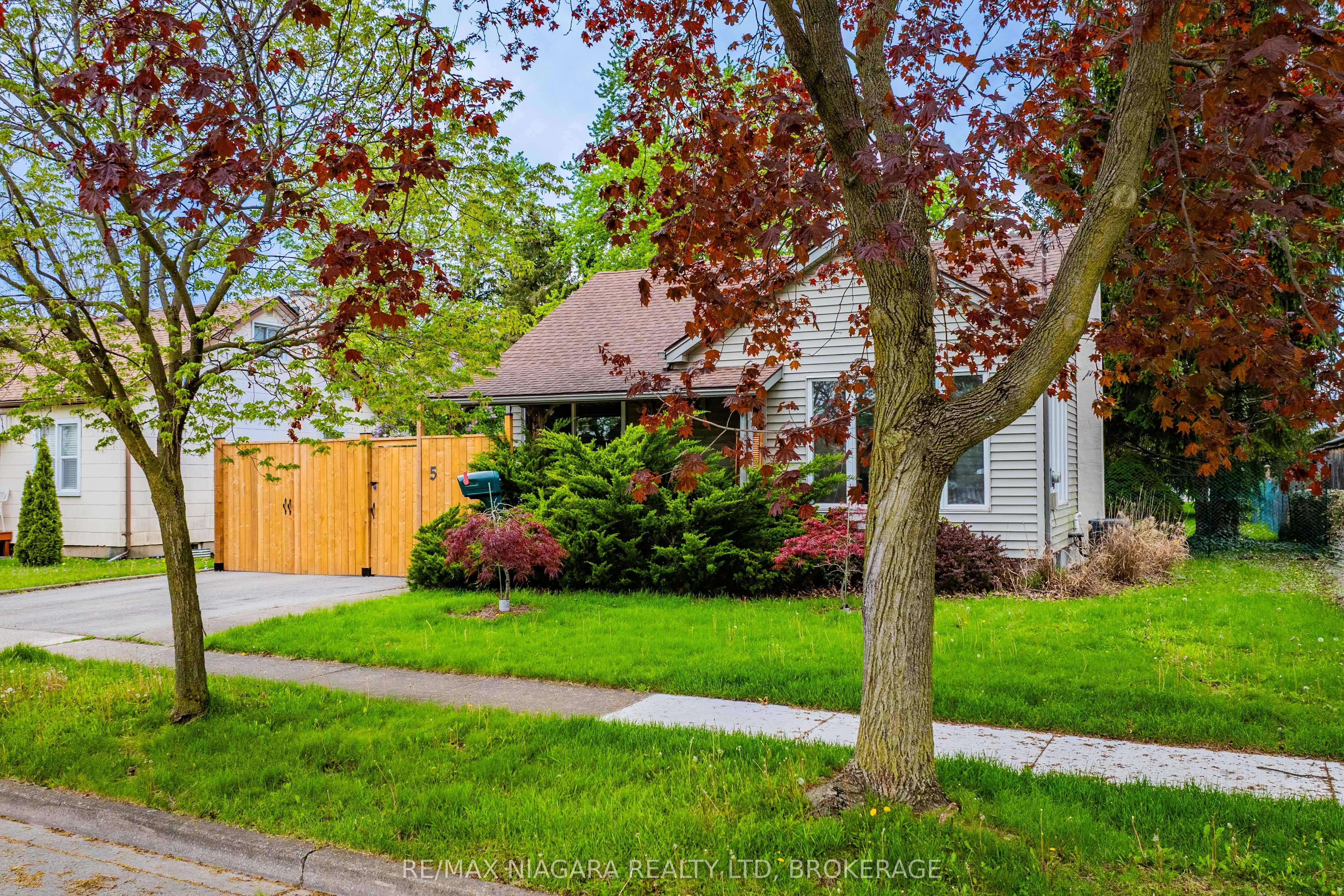 5 VERNE Avenue, Welland, ON L3C 6P8 photo 4