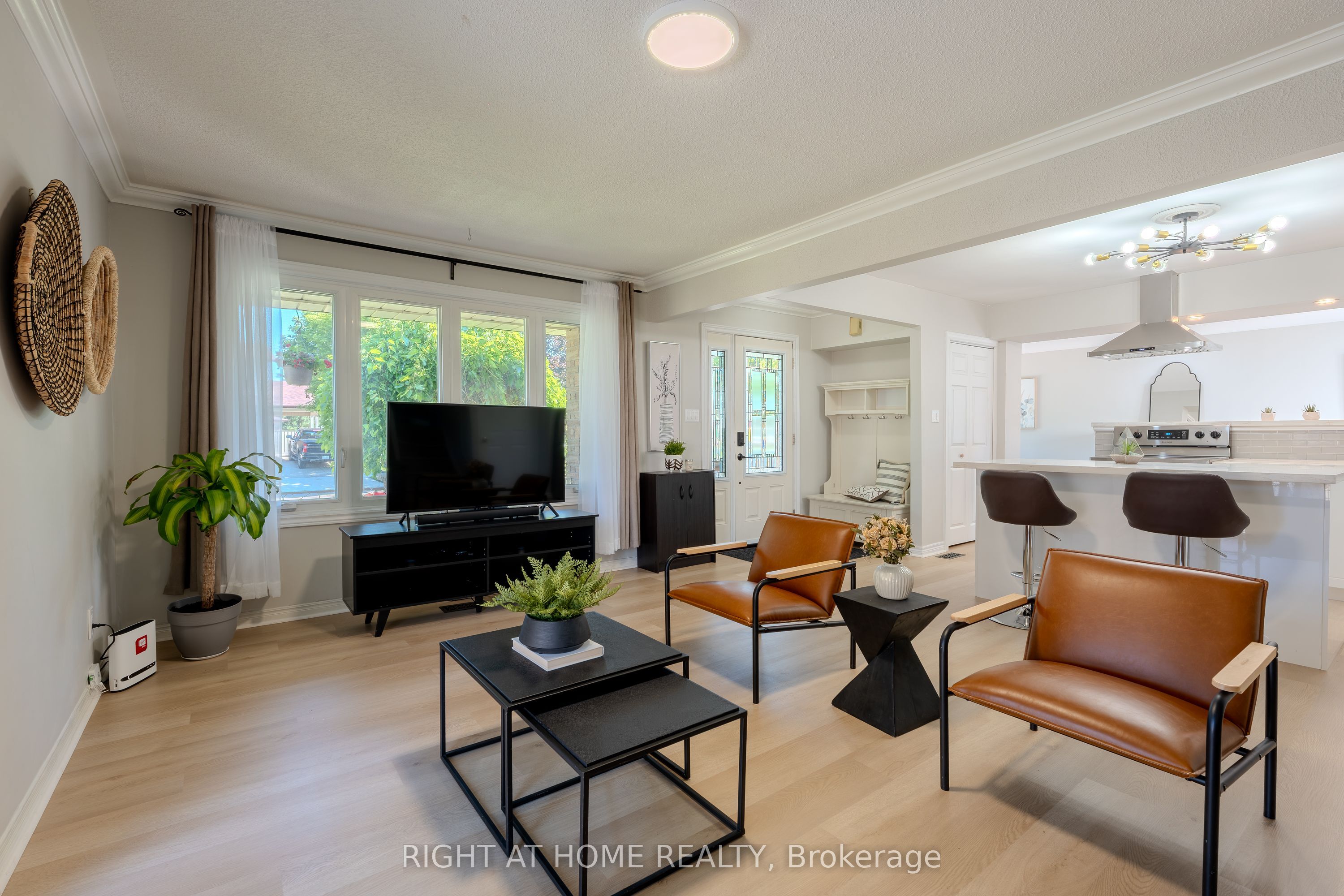 80 Chilton Drive, Hamilton, ON L8J 1M4 photo 5