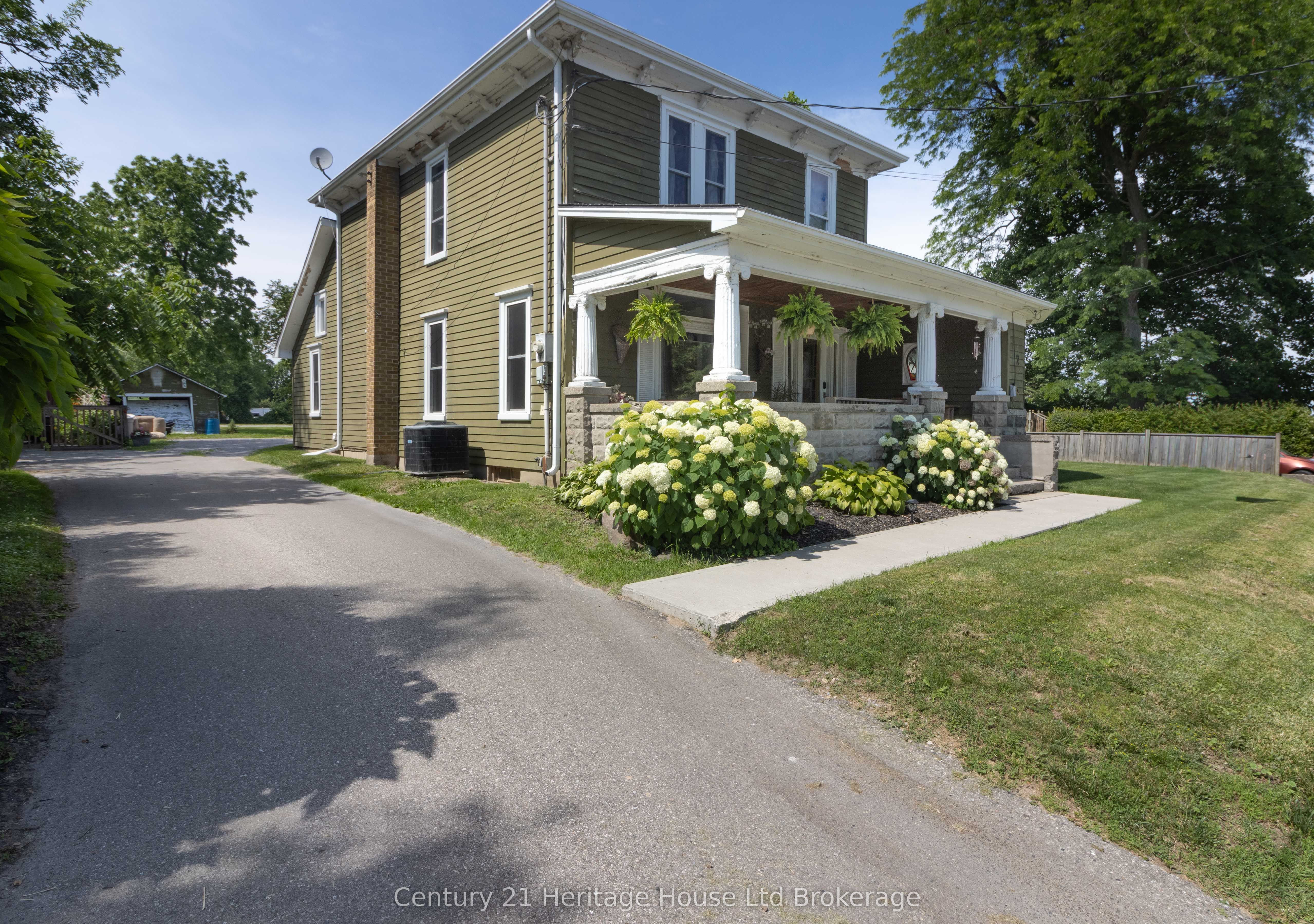 22 Front Road, Norfolk, ON N0E 1M0 photo 2