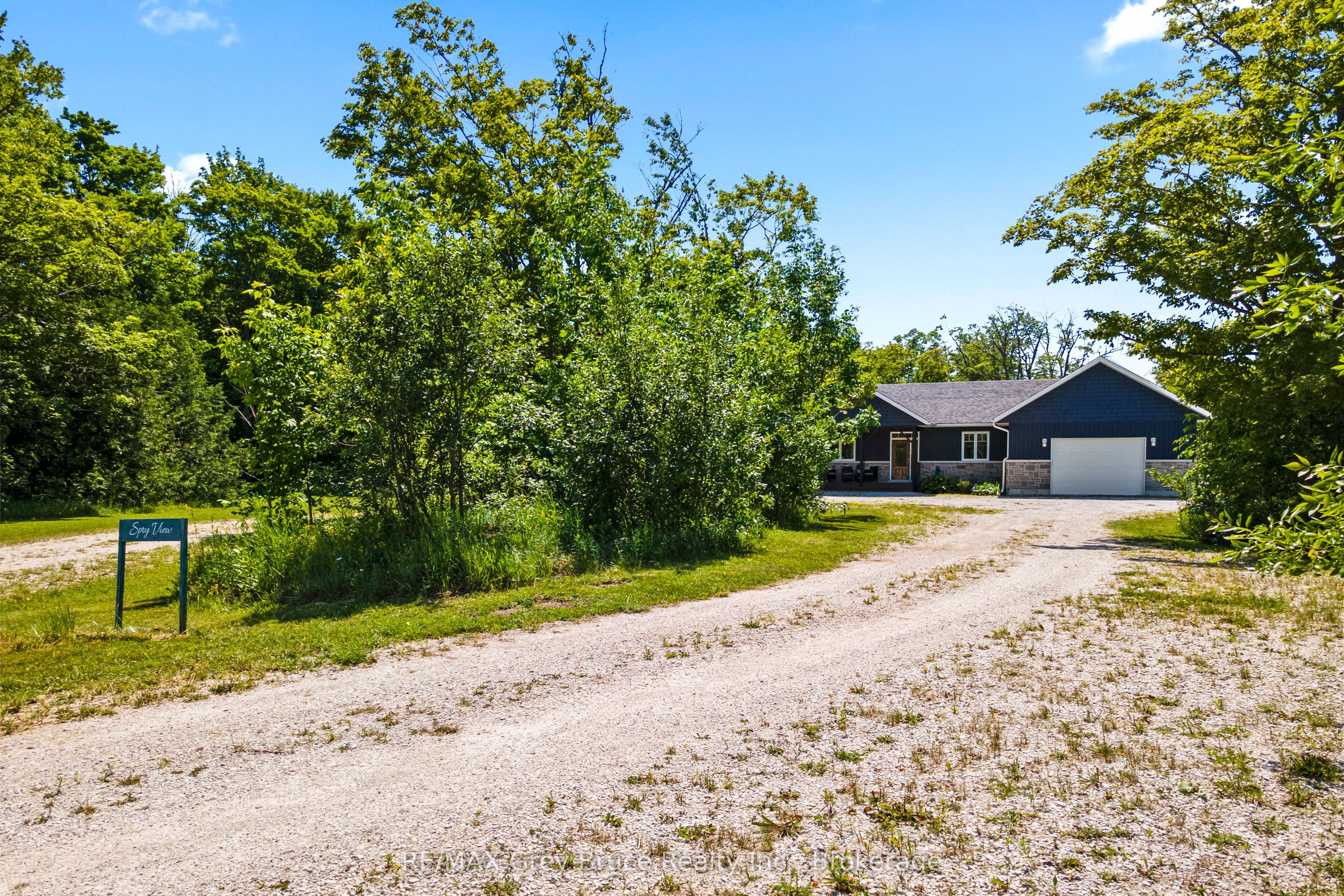 1379 West Road, Northern Bruce Peninsula, ON N0H 1W0 photo 4