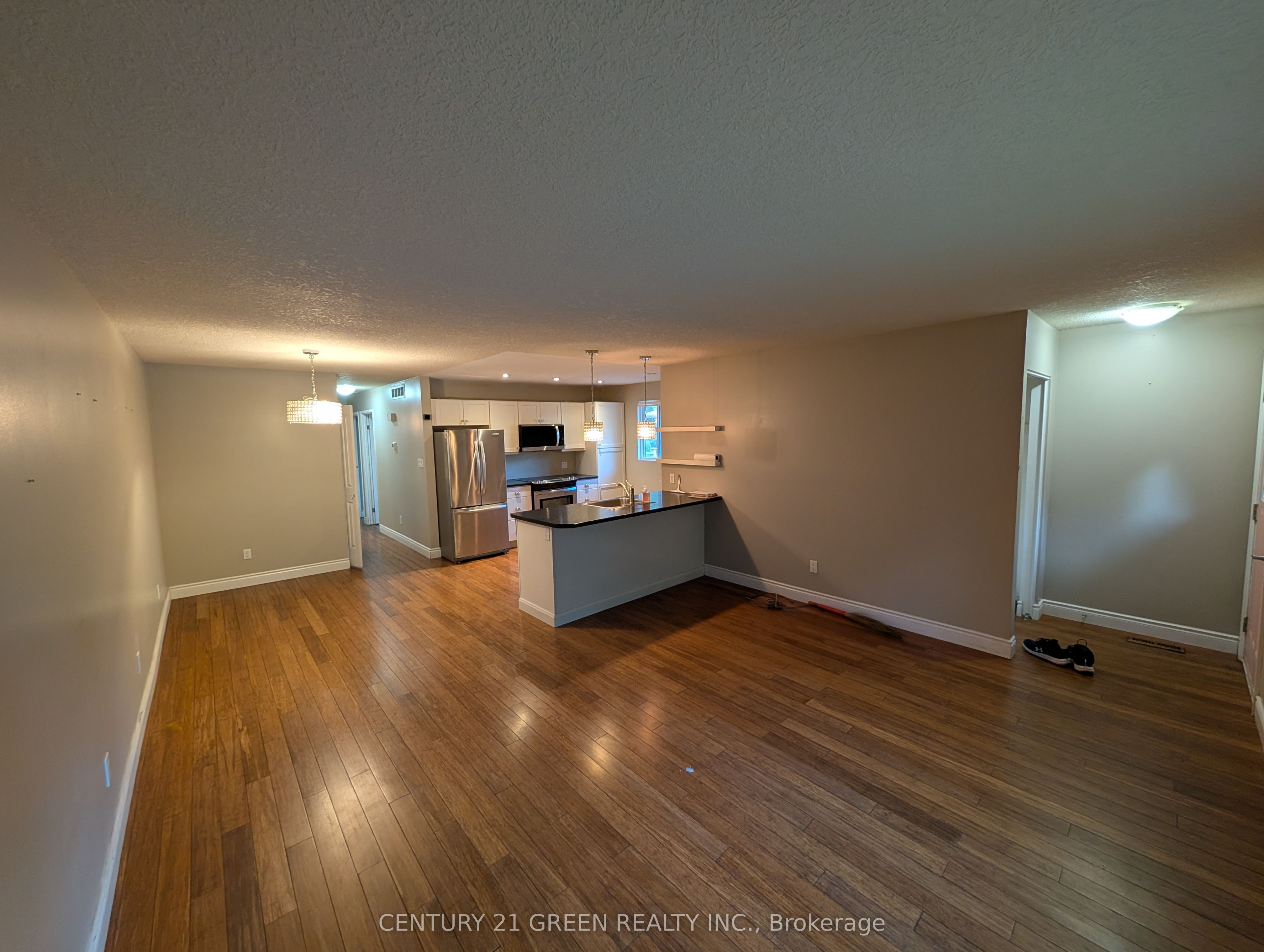 4 WENLOCK Crescent, London North, ON N6G 3B6 photo 4