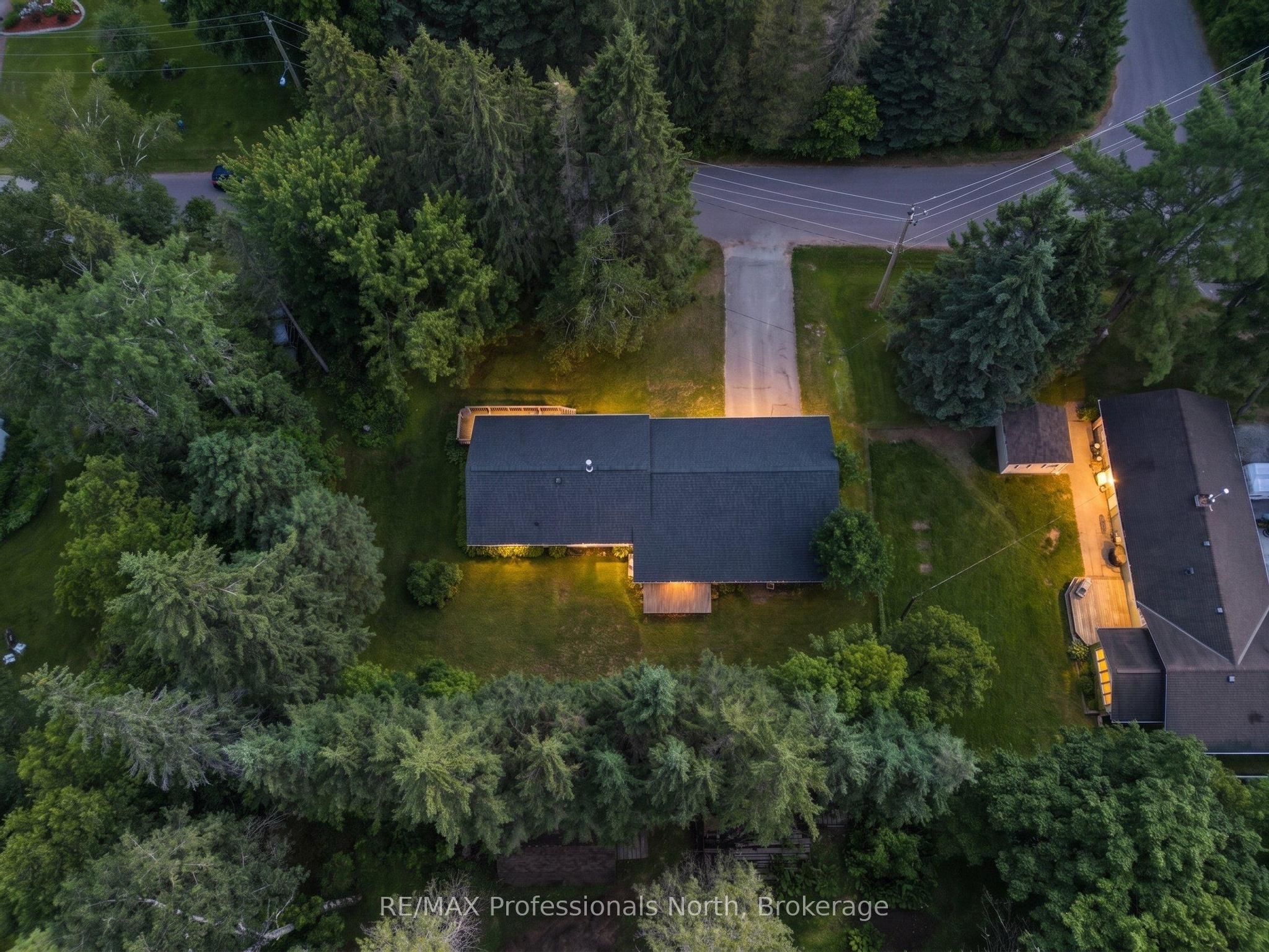 5 Stouffer Street, Minden Hills, ON K0M 2K0 photo 2