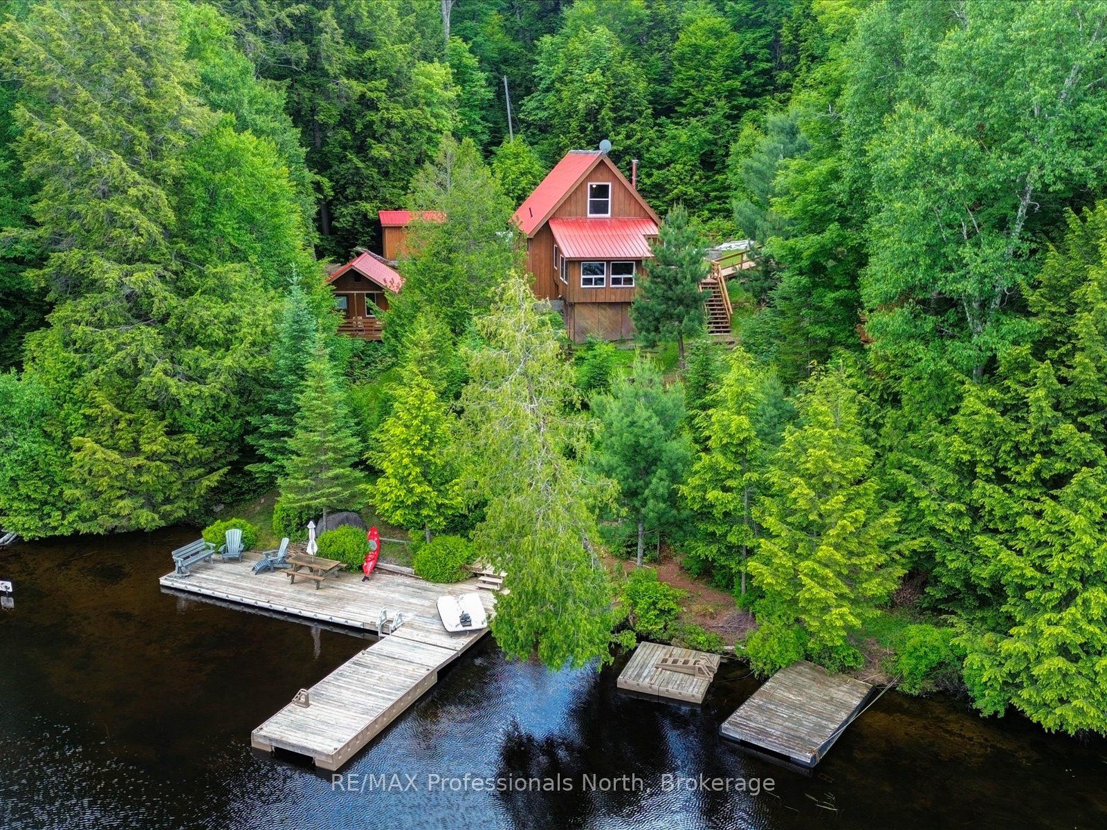 84 Lakeside Lane, South Algonquin, ON K0J 2M0