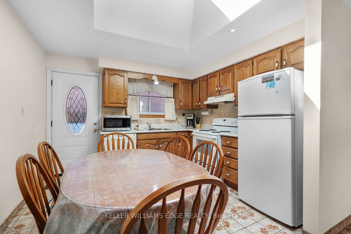45 Juniper Drive, Hamilton, ON L8E 4C7 photo 4