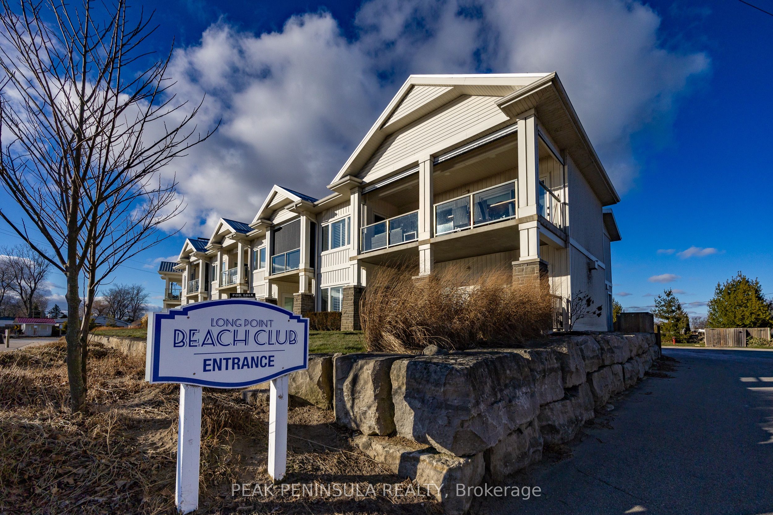 12 Erie Boulevard 203, Norfolk, ON N0E 1M0 photo 2