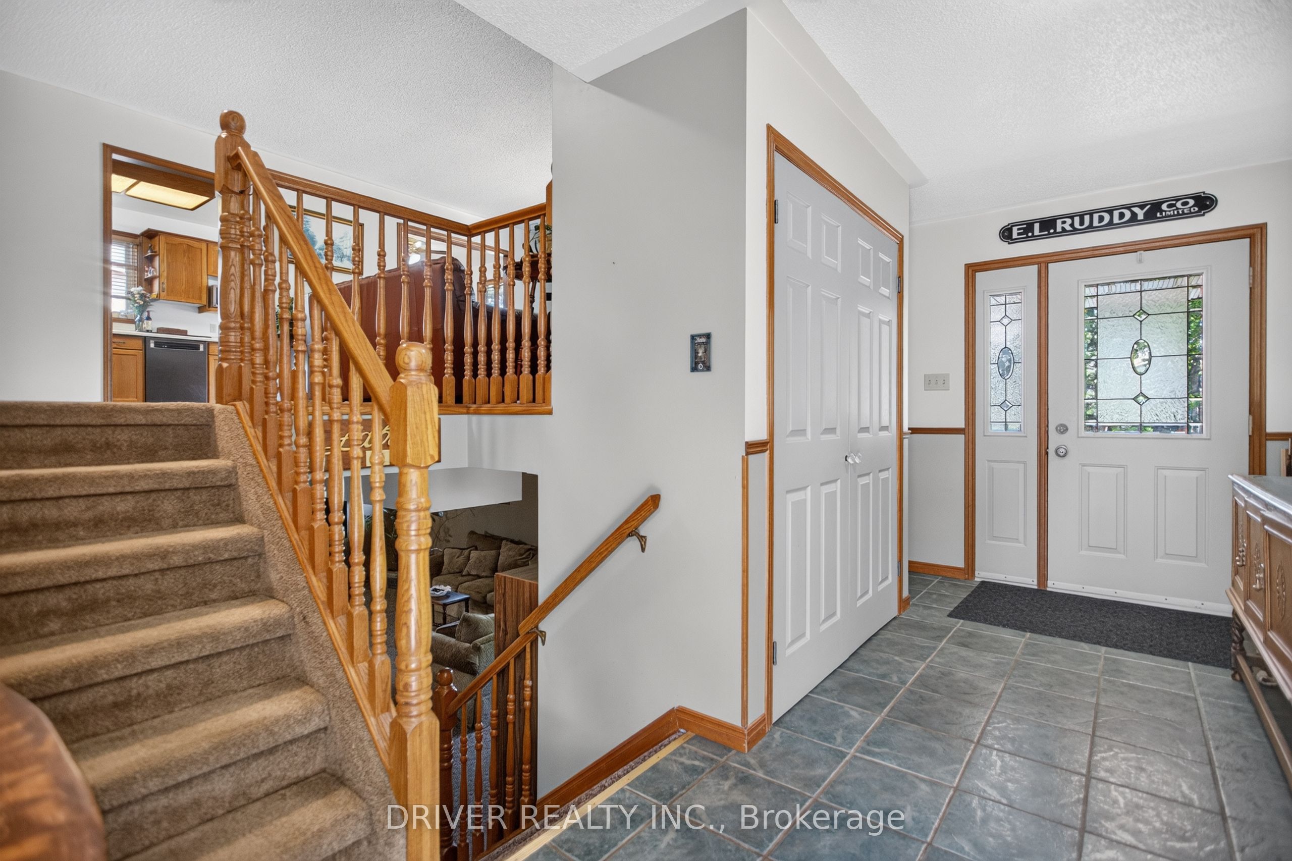 24 Hawthorne Crescent, Aylmer, ON N5H 3C3 photo 5