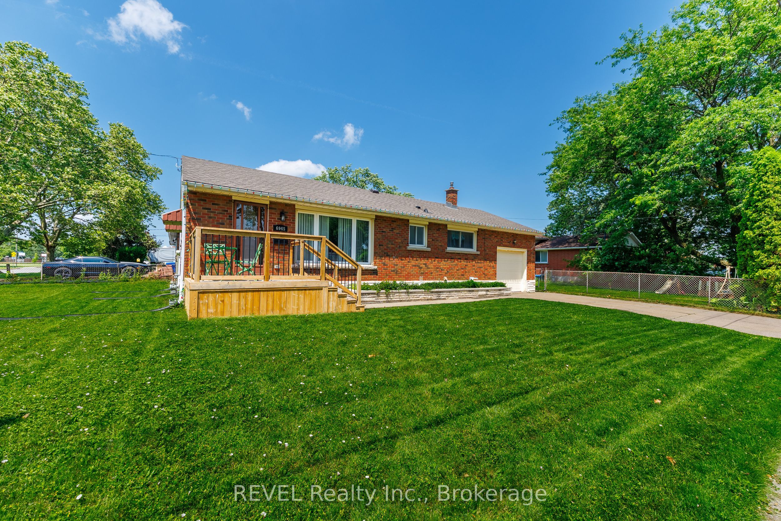 6945 Douglas Street, Niagara Falls, ON L2G 3C6 photo 4