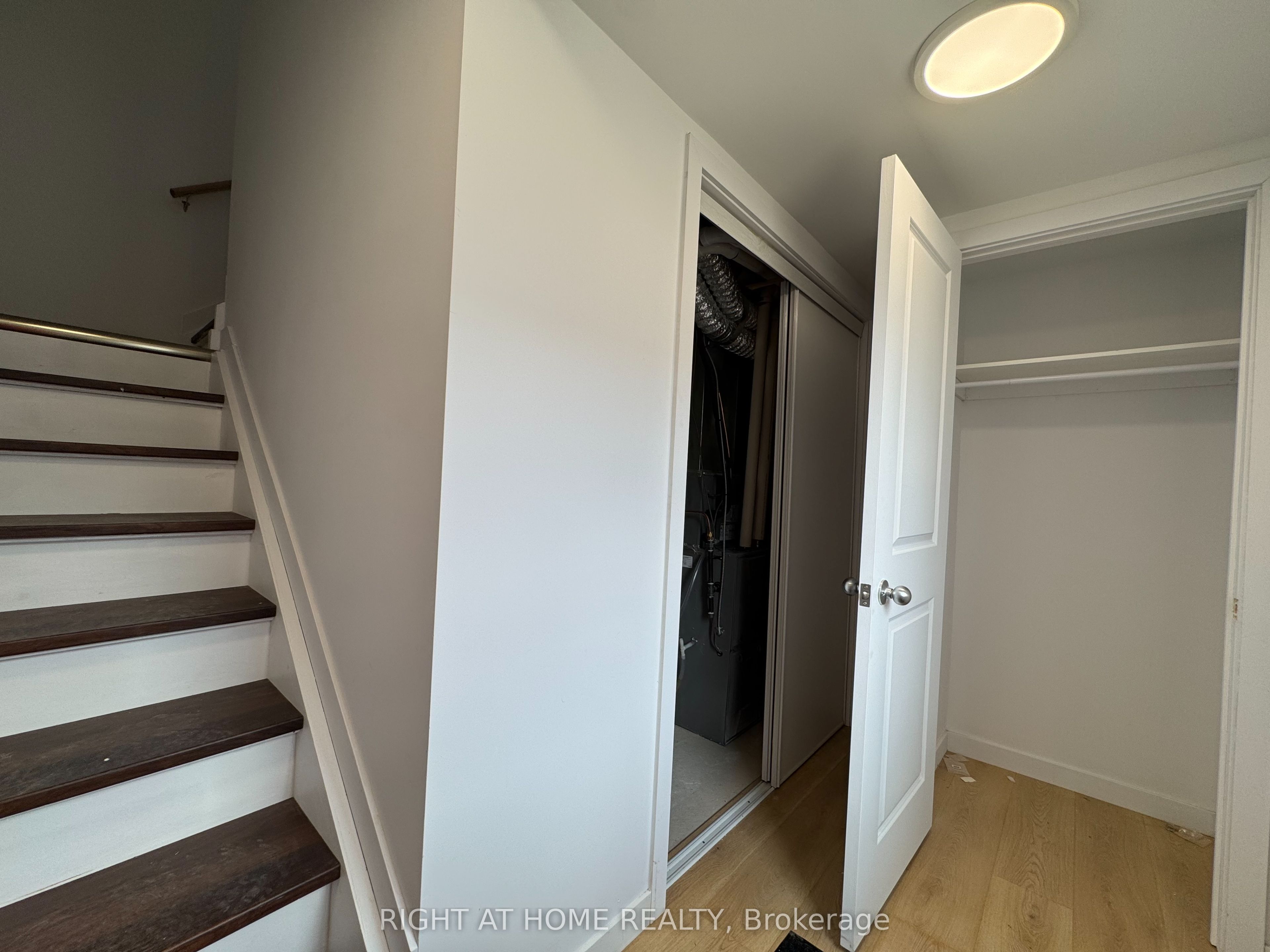 113 Highriver Trail (Main), Welland, ON L3C 0H6 photo 4