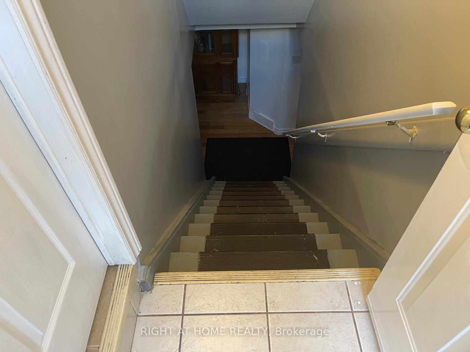 135 Northgate Drive (Basmt), Welland, ON L3C 5Y3 photo 3