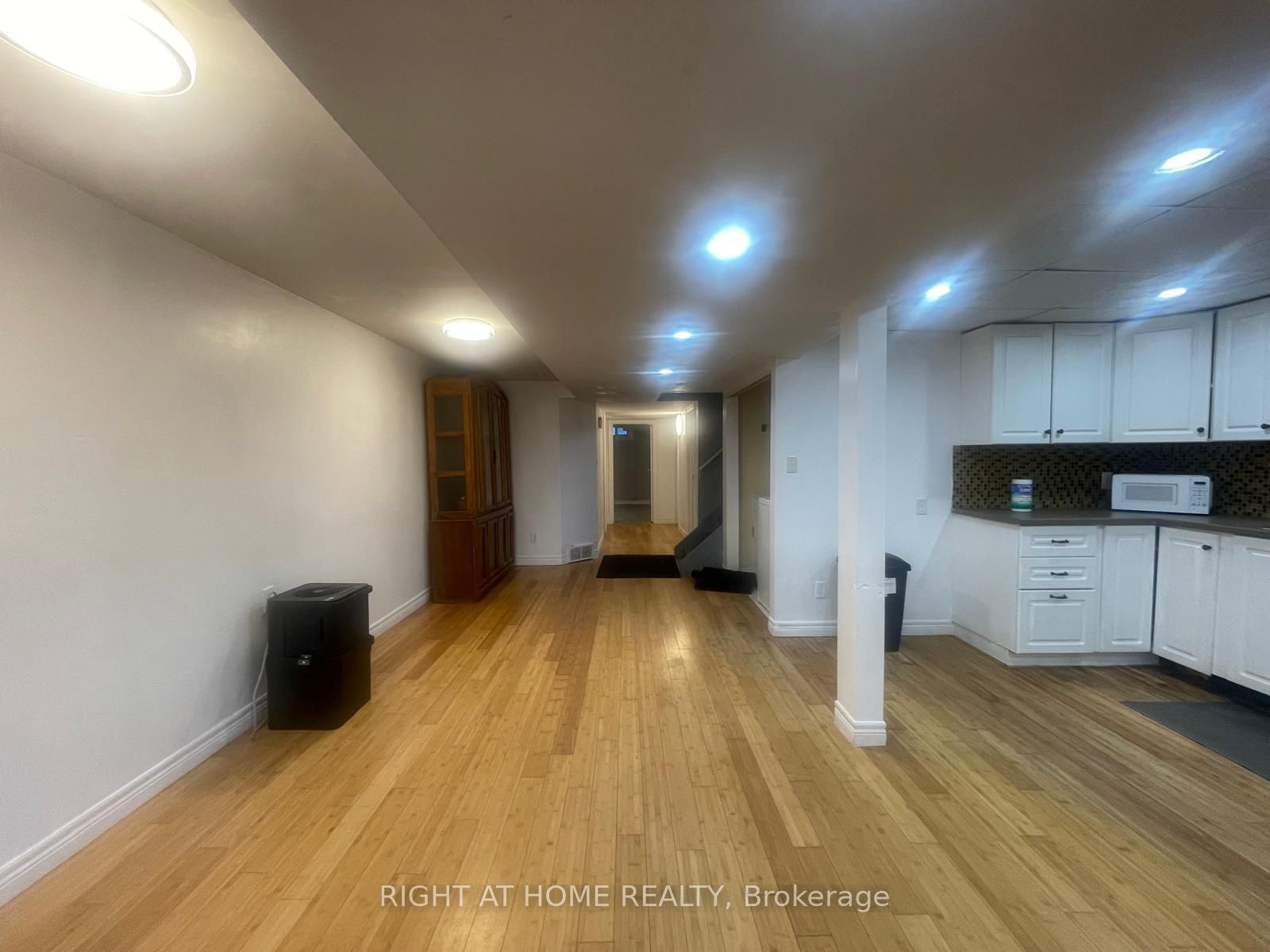 135 Northgate Drive (Basmt), Welland, ON L3C 5Y3 photo 4