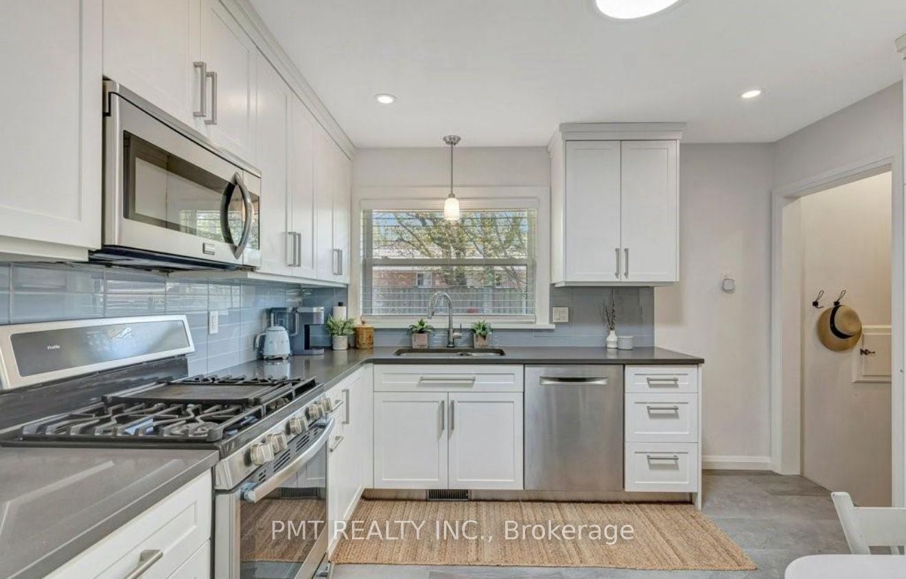 239 Royal Street, Waterloo, ON N2J 2J1 photo 5