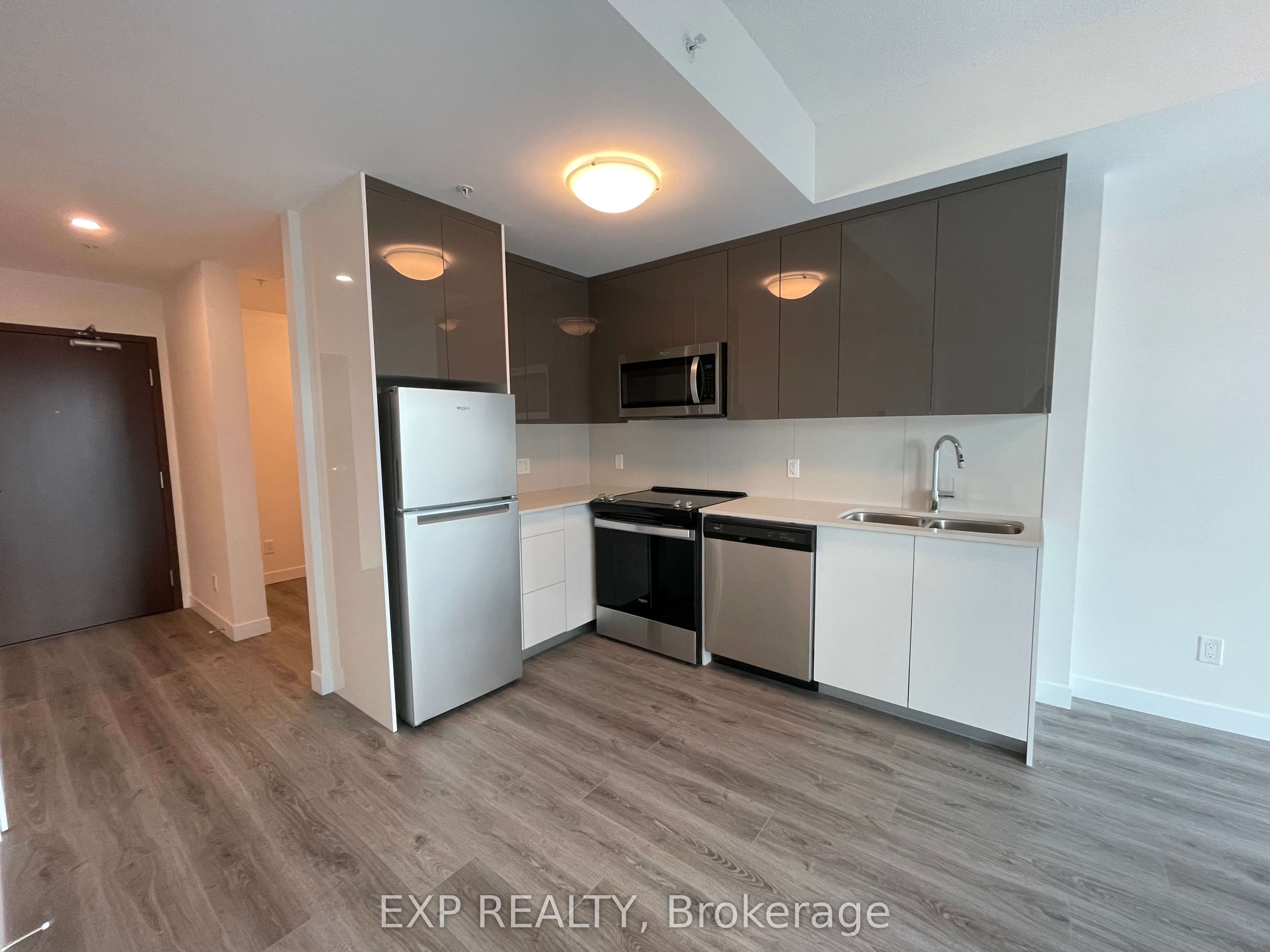60 Frederick Street 304, Kitchener, ON N2H 0C7 photo 4