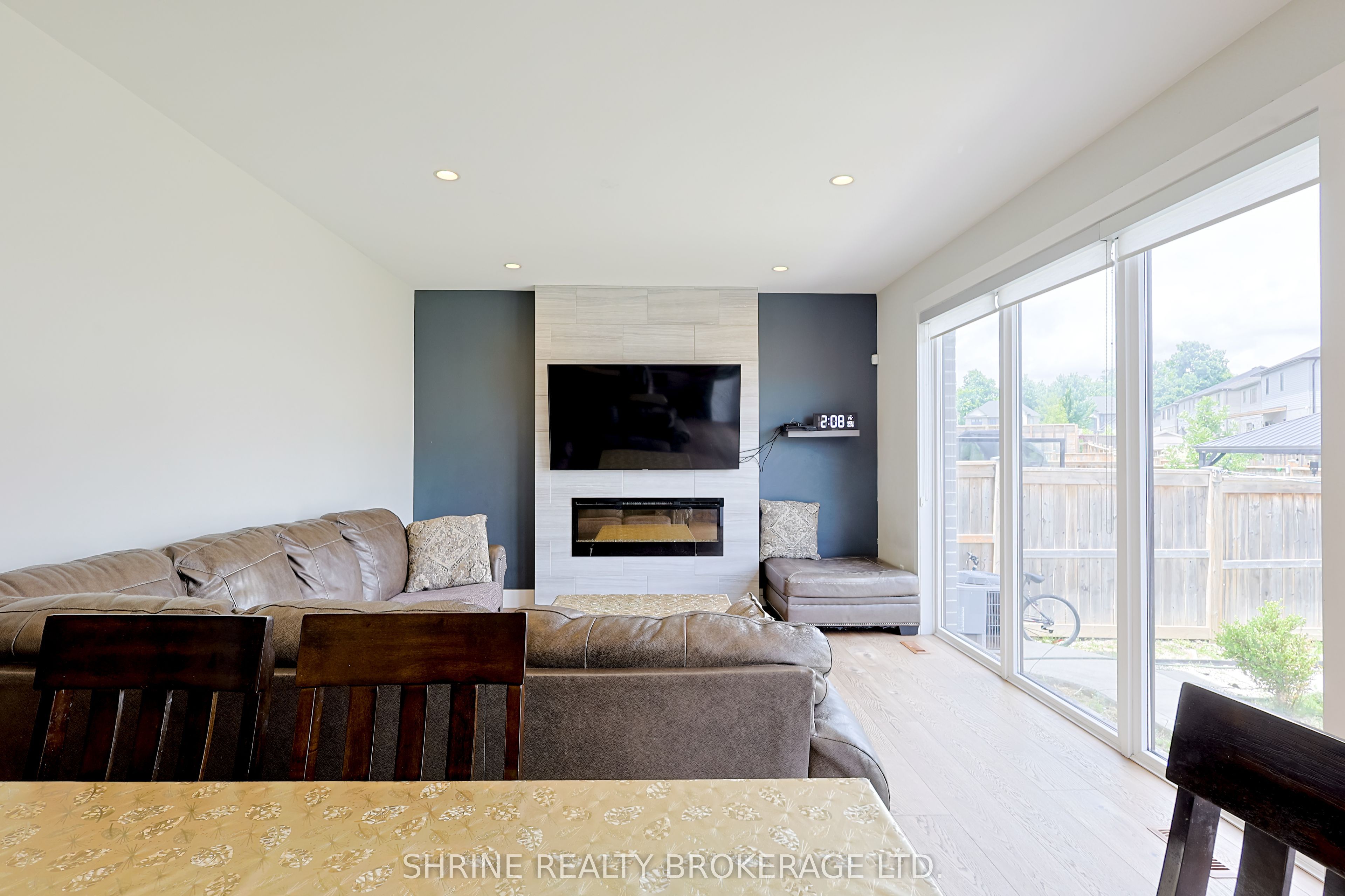 2170 Debra Drive, London South, ON N6P 0E5 photo 5