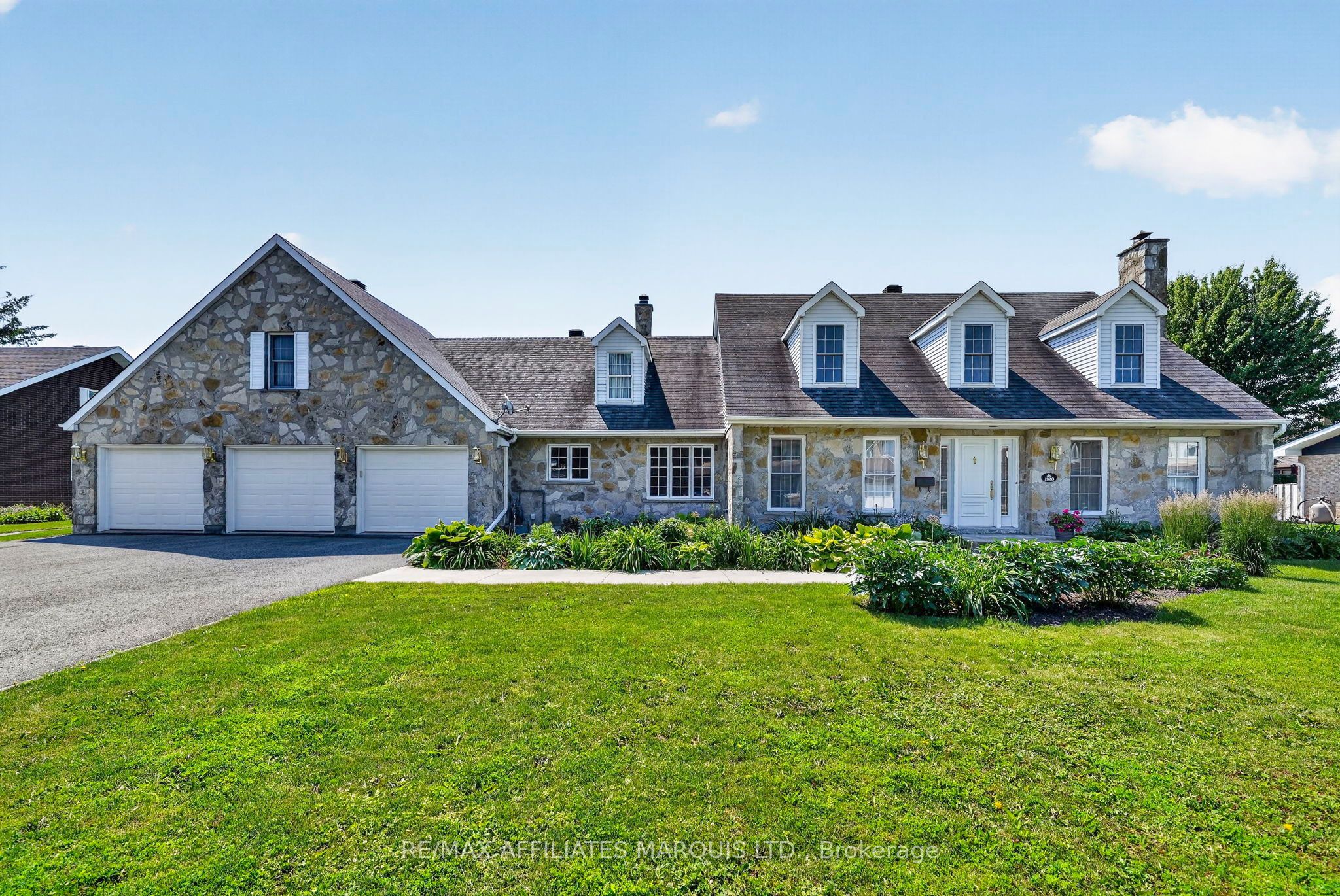 1920 Belvedere Crescent, Cornwall, ON K6H 6M9