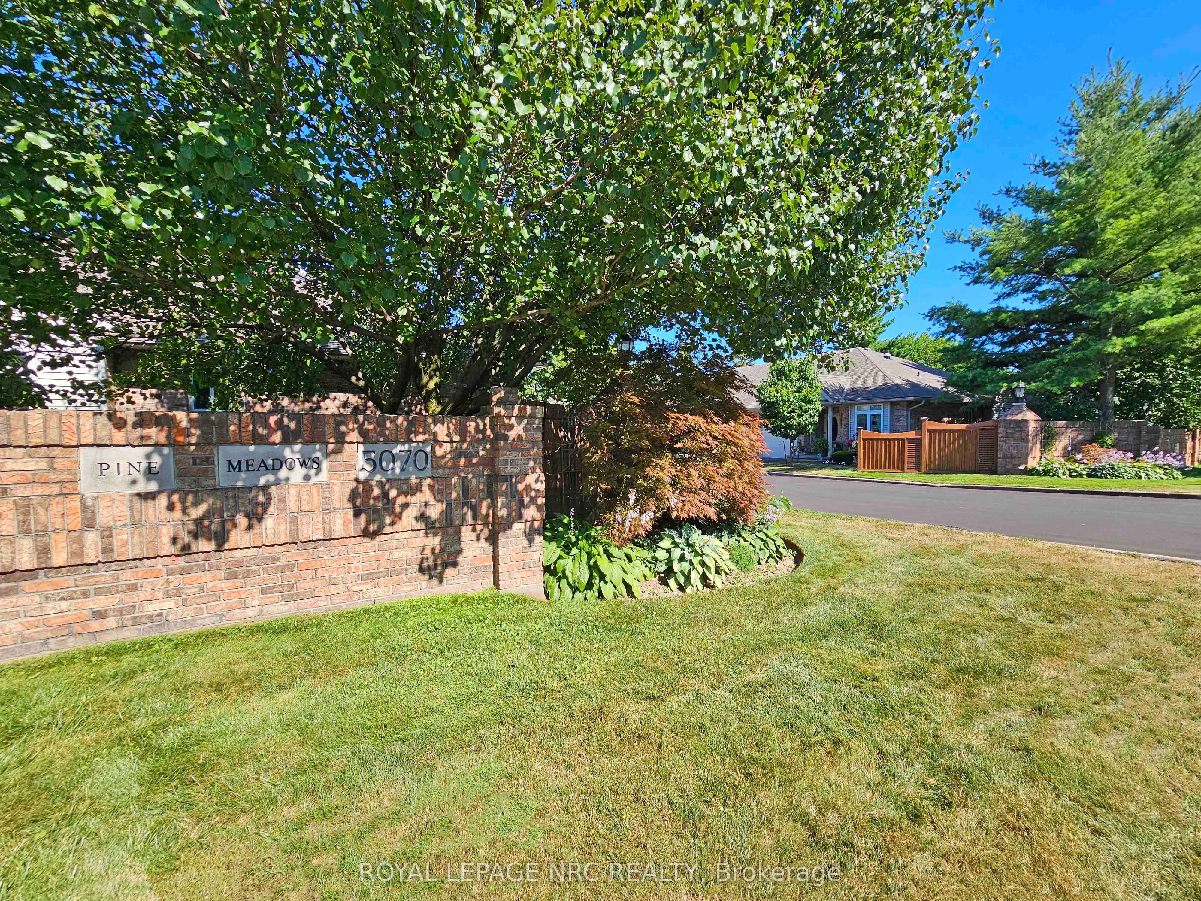 5070 drummond Road 28, Niagara Falls, ON L2E 6E4 photo 2