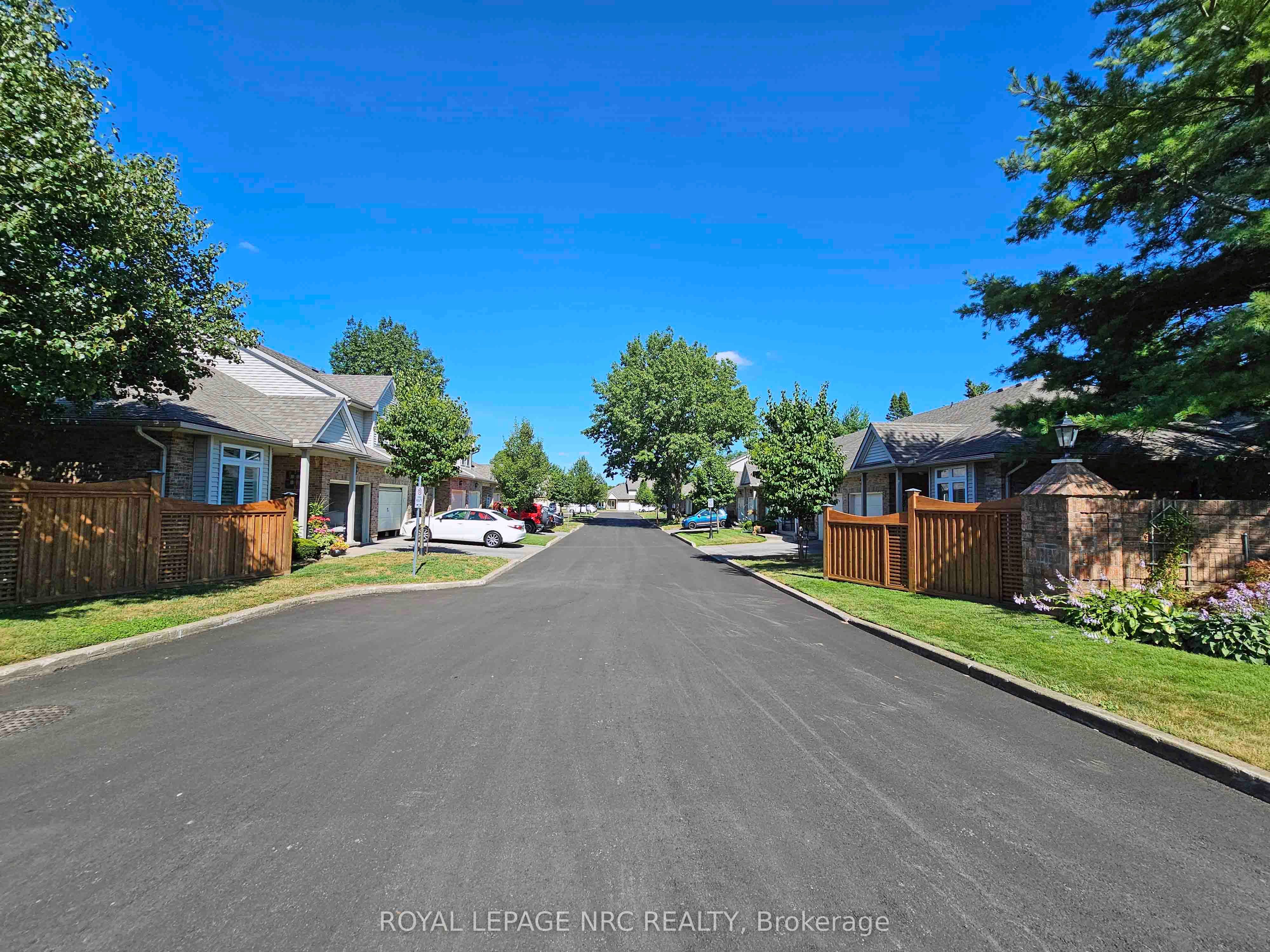 5070 drummond Road 28, Niagara Falls, ON L2E 6E4 photo 3