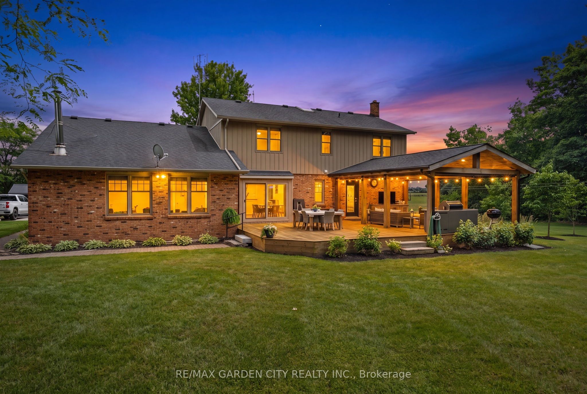 809 Kilman Road, Pelham, ON L0S 1C0 photo 2