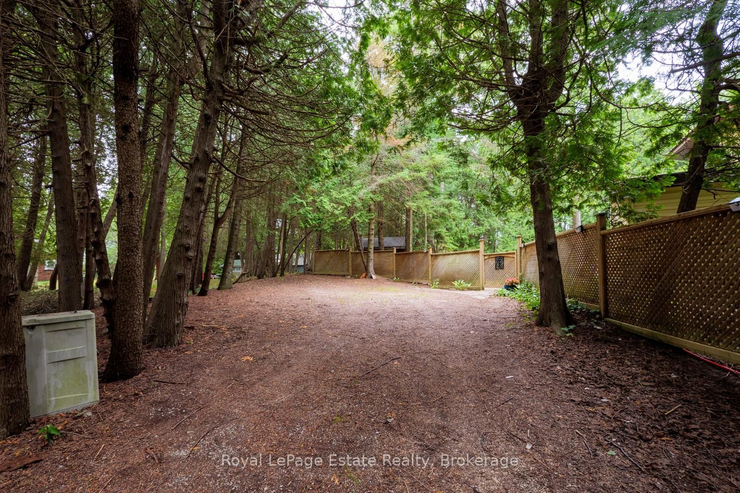 125 Third Avenue N, South Bruce Peninsula, ON N0H 2G0 photo 5