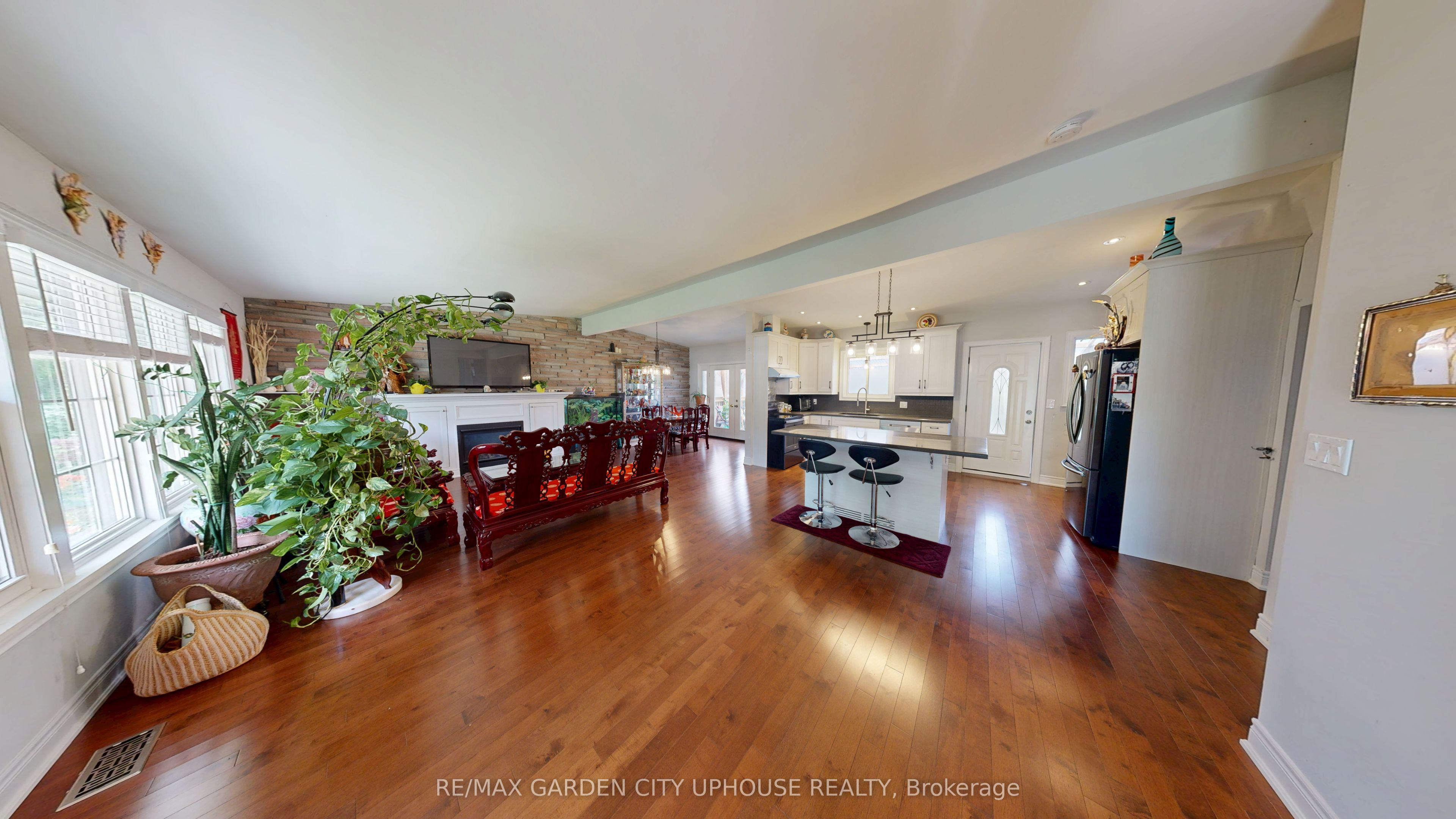 33 Parnell Road, St. Catharines, ON L2N 6J8 photo 2