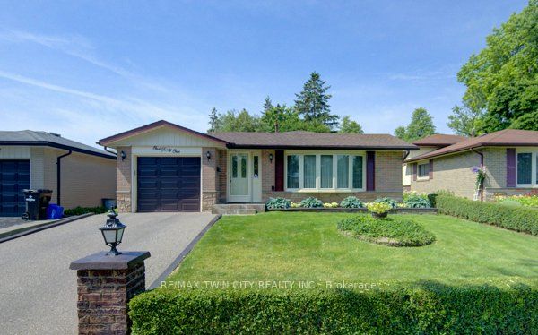 141 Hazelglen Drive, Kitchener, ON N2M 2E6 photo 2