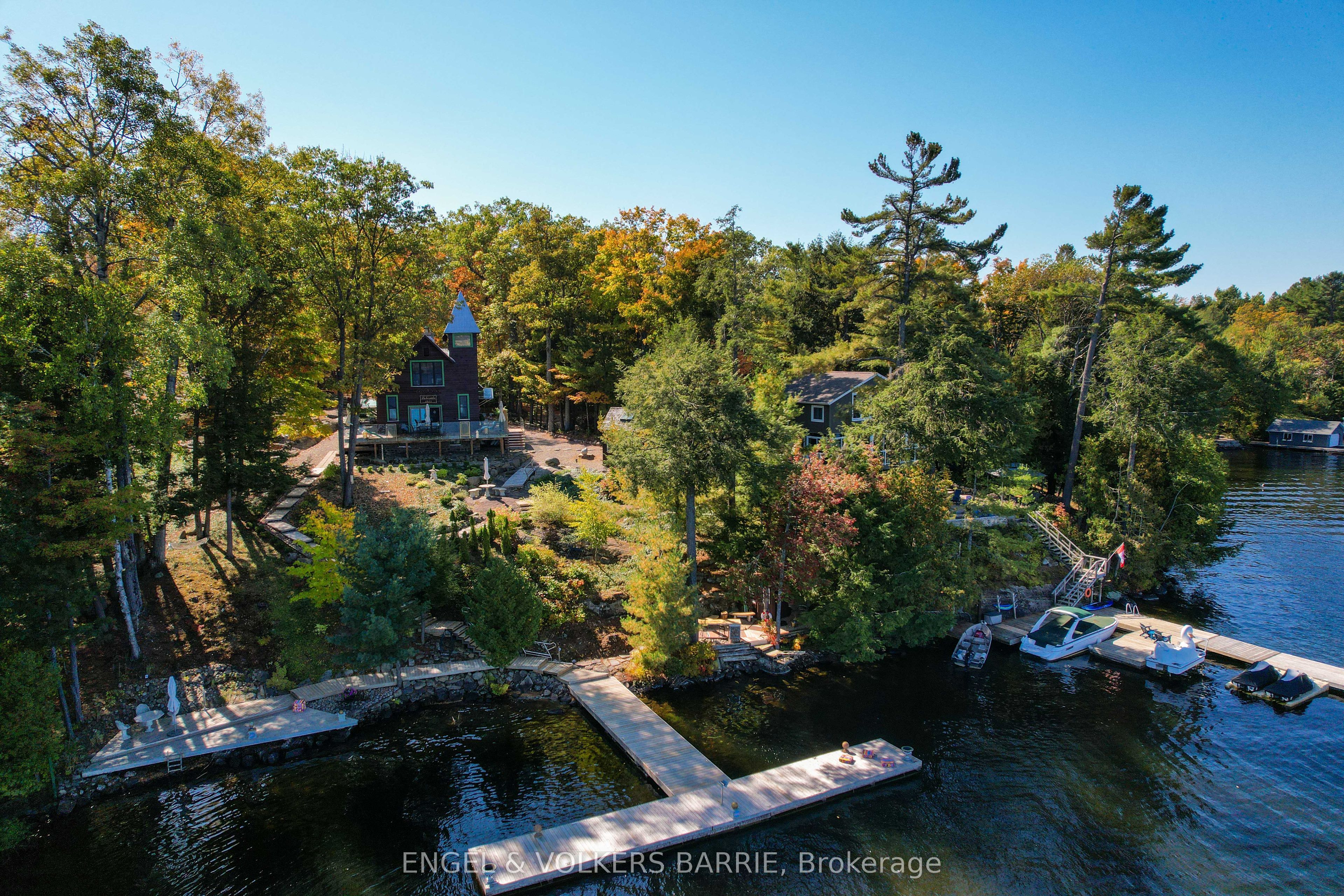 1669 Walkers Pt Road, Muskoka Lakes, ON P1P 1R2 photo 4