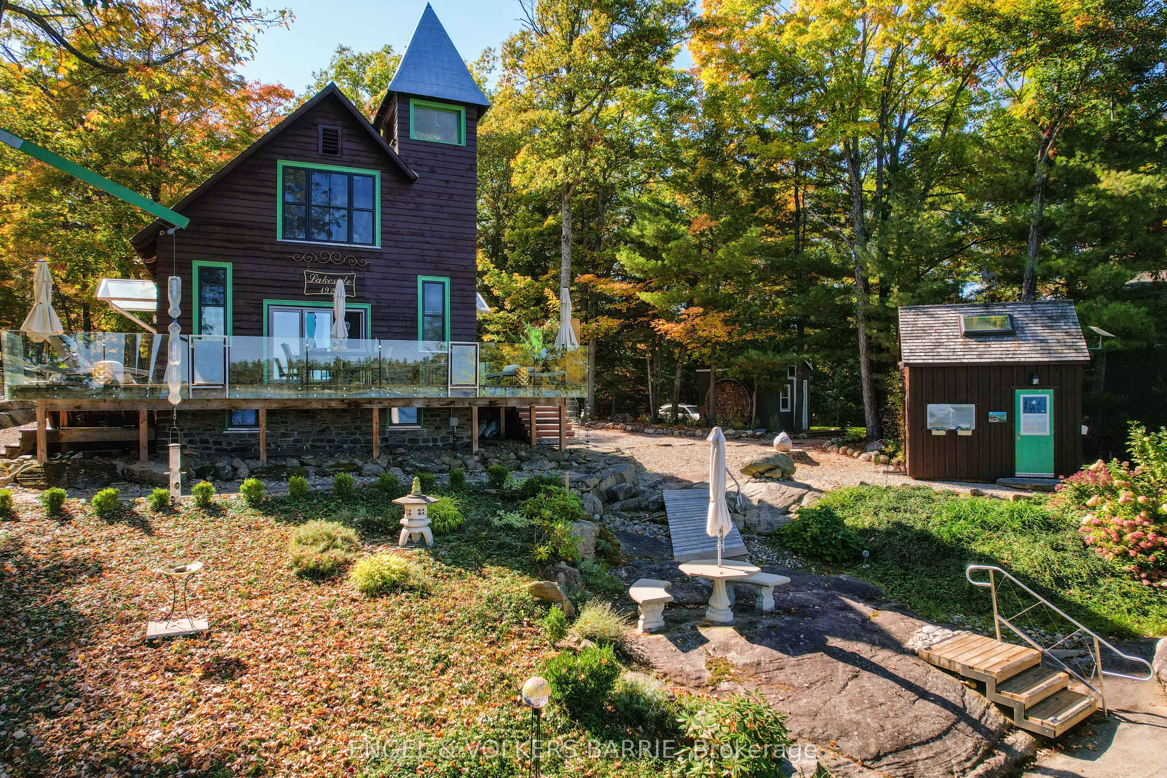 1669 Walkers Pt Road, Muskoka Lakes, ON P1P 1R2 photo 5
