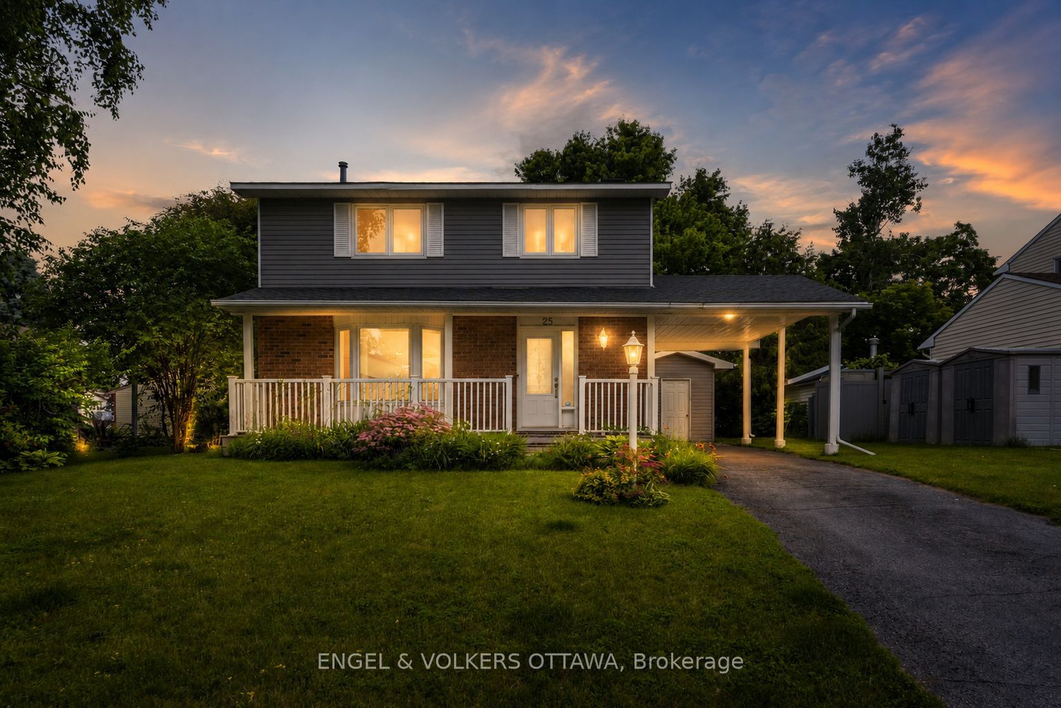25 Antler Avenue, Barrhaven, ON K2J 1Z4 photo 2