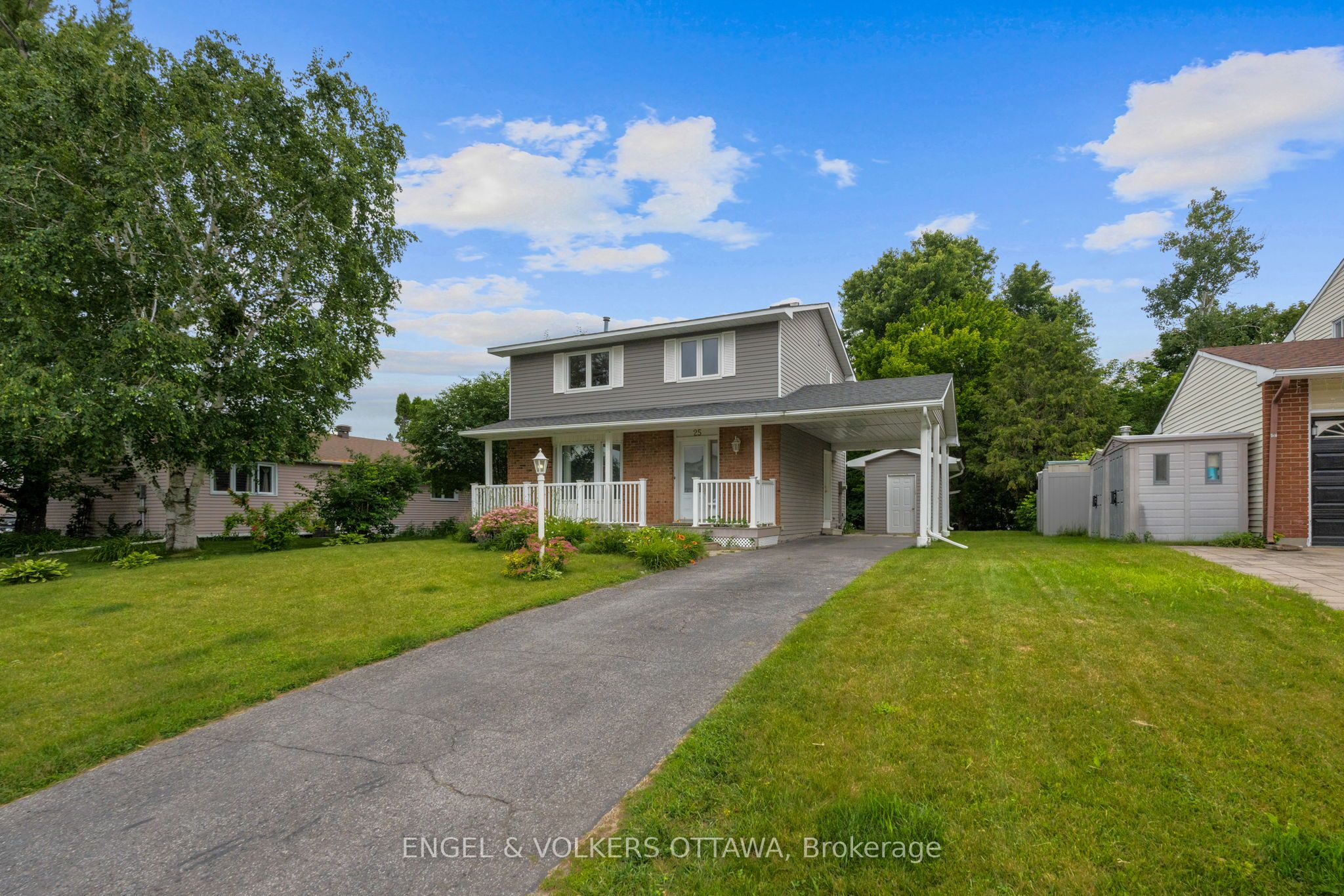 25 Antler Avenue, Barrhaven, ON K2J 1Z4 photo 3