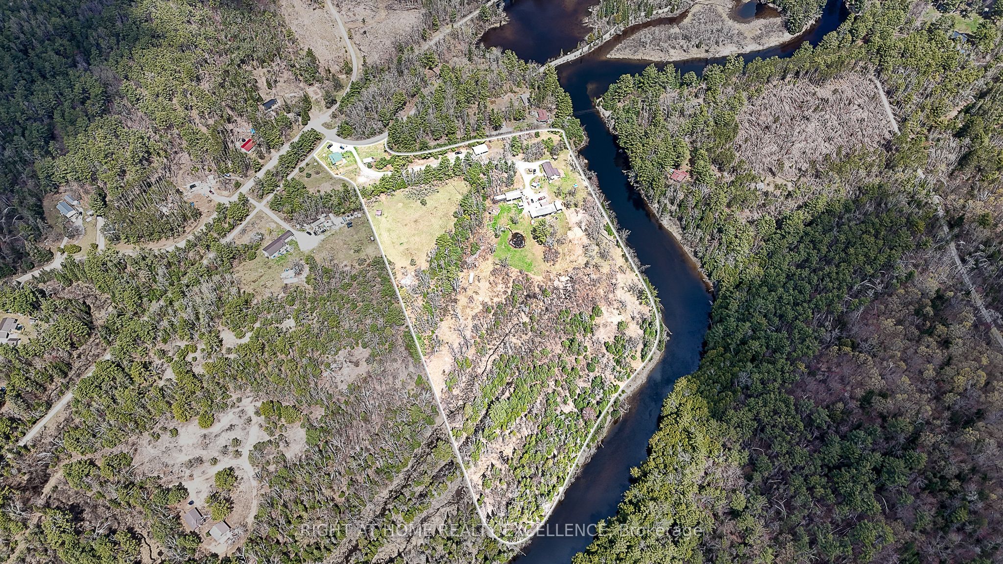 1246 Howland Junction Road, Minden Hills, ON K0M 2A1 photo 2