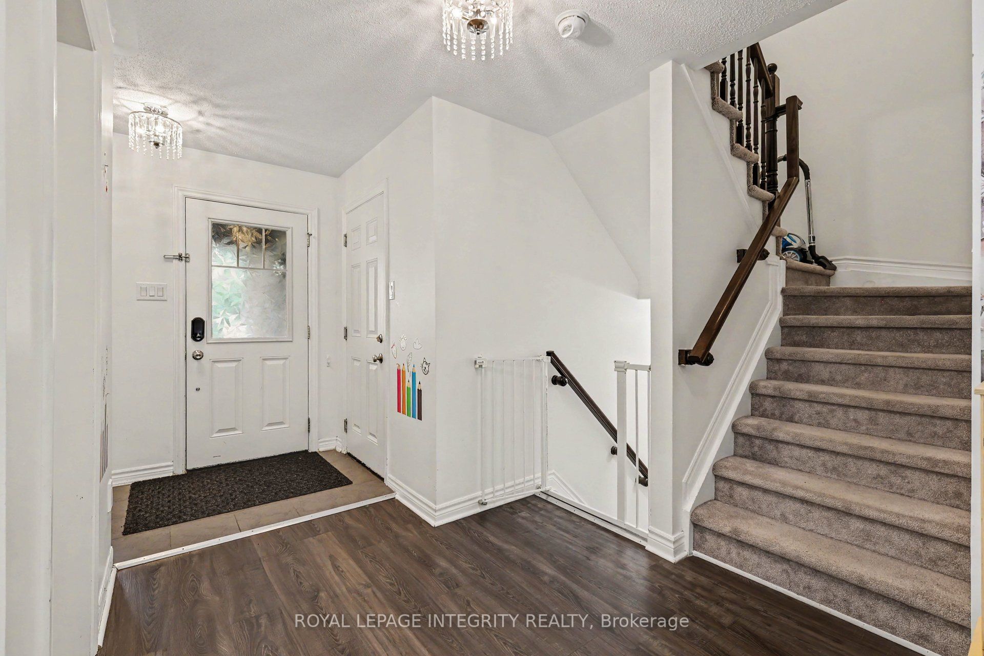 555 Foxlight Circle, Kanata, ON K2M 0L9 photo 5