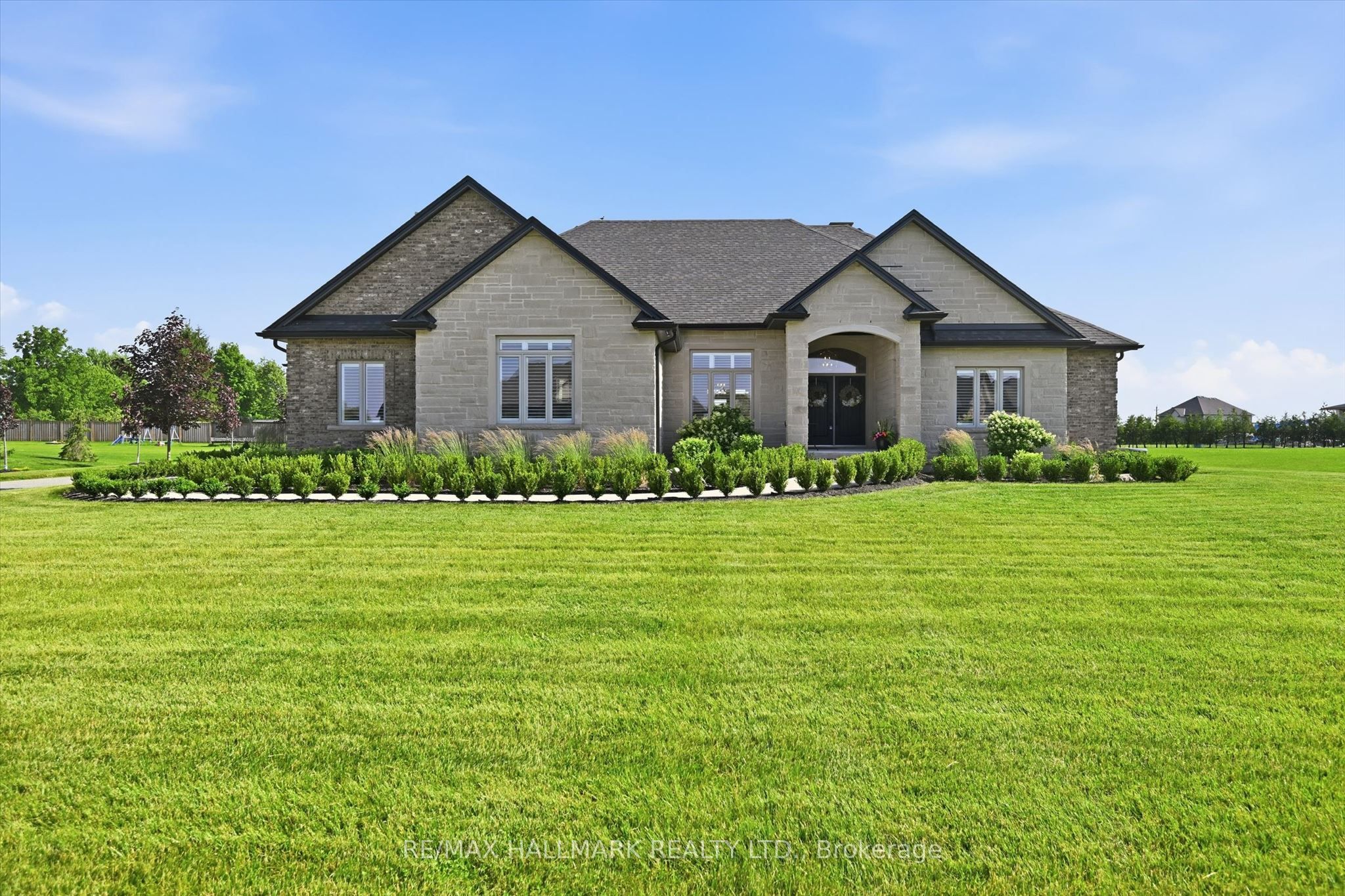 18 Kramer Court, Haldimand, ON N0A 1R0