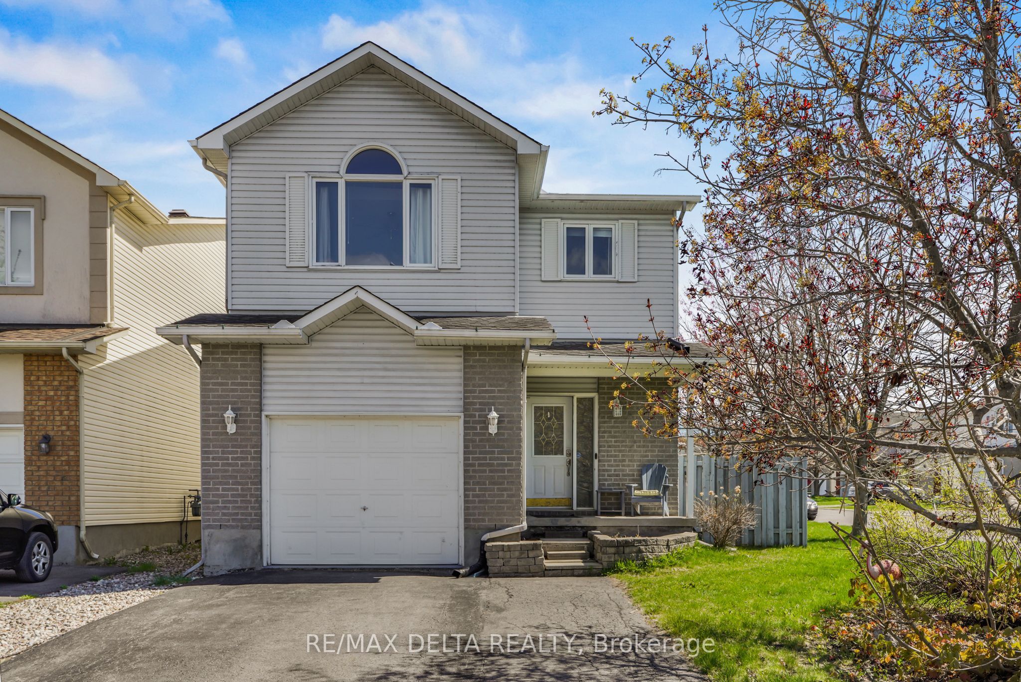 2218 Cecile Crescent, Clarence-Rockland, ON K4K 1S4 photo 2