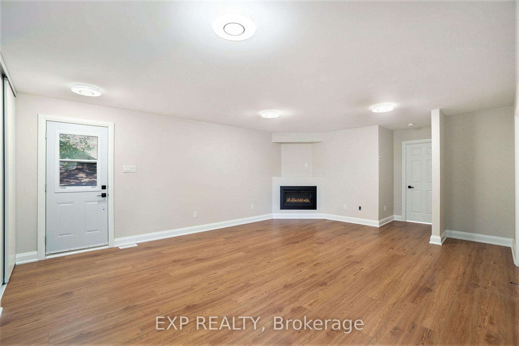 838 St. Laurent Boulevard 3, Overbrook - Castleheights and Area, ON K1K 3A9 photo 3