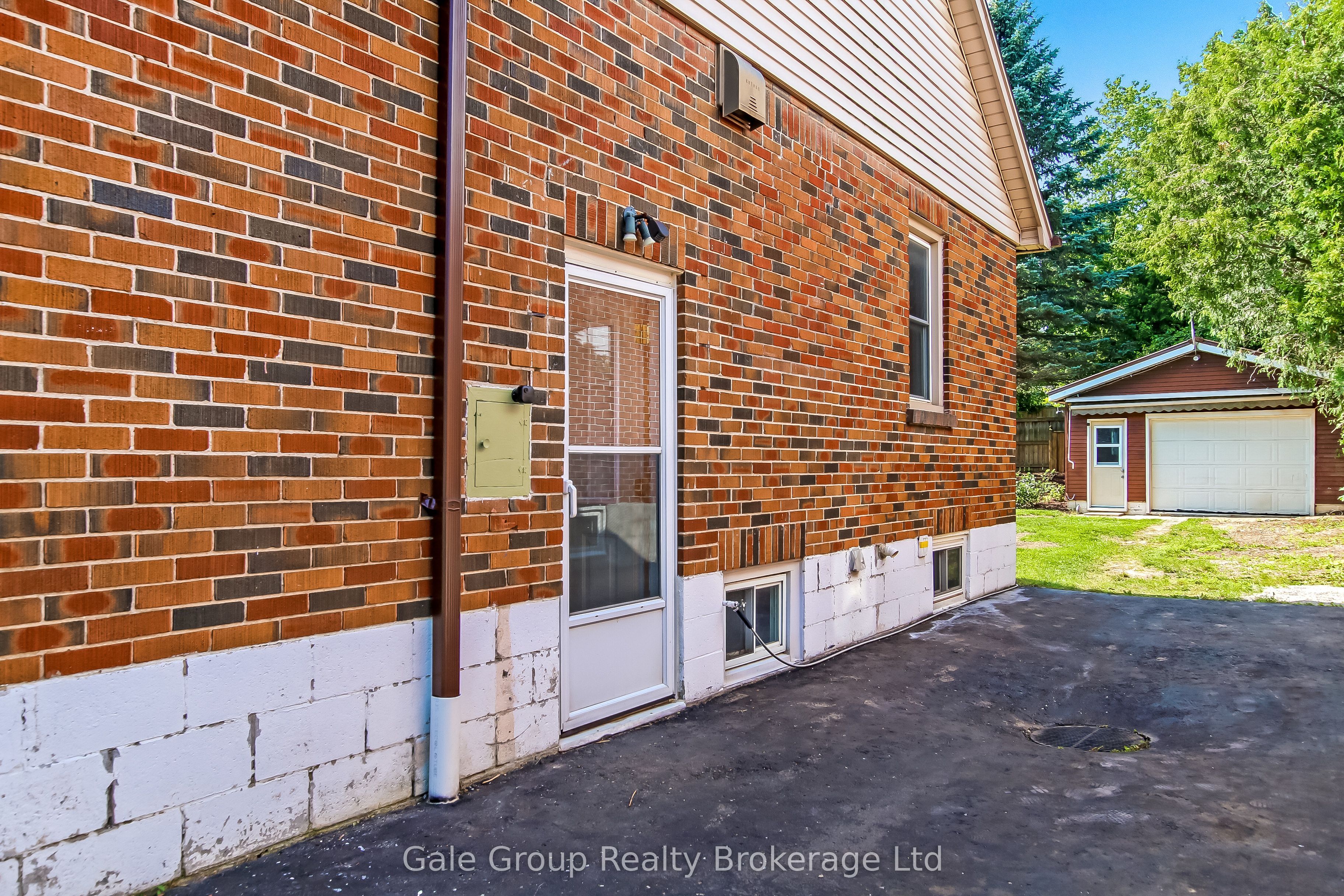 457 Brant Street, Woodstock, ON N4S 5J3 photo 3