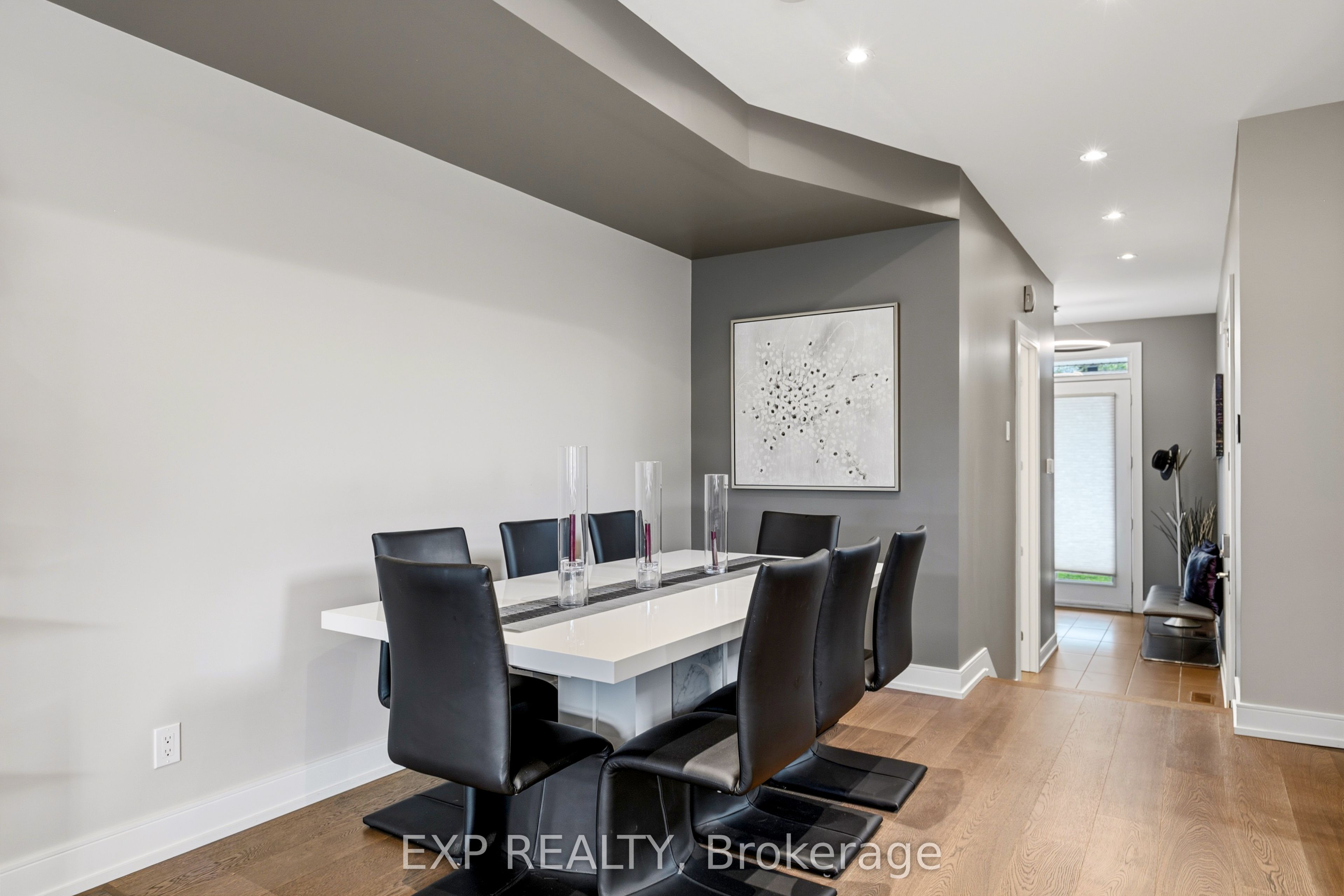 157 Wesley Avenue, Westboro - Hampton Park, ON K1Z 6Z9 photo 5